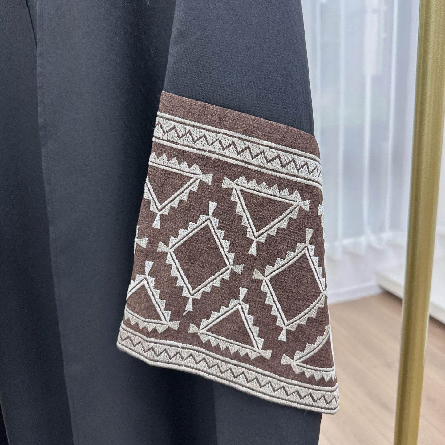 LUMAYA1444 Chic Embroidered Cardigan Robe: Elevate Your Style with Fashionable Elegance Party Abaya