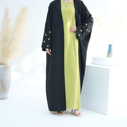LUMAYA LUMAYA1001 Four-leaf Clover Embroidered Elegant Cardigan