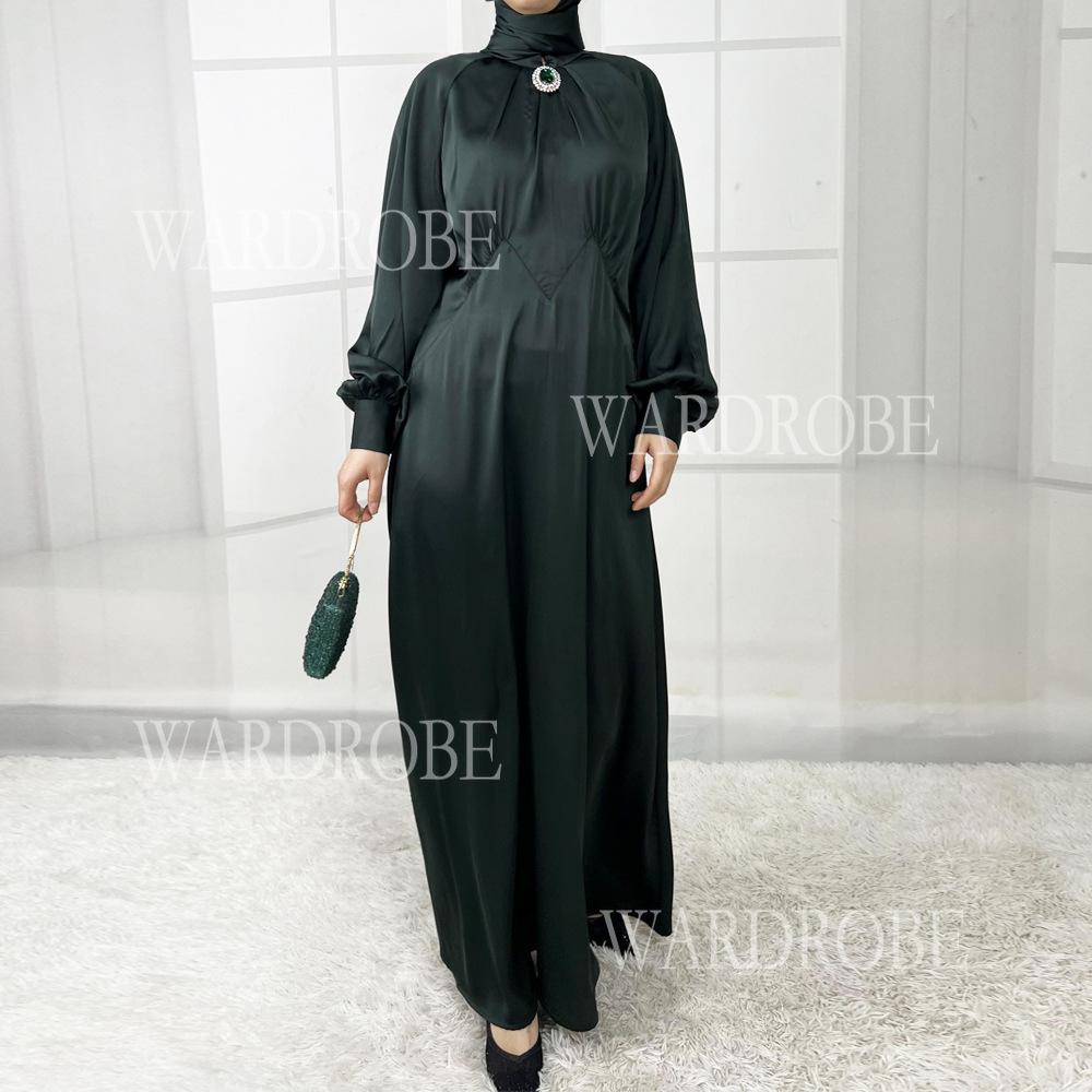 LUMAYA5859 High-end Silk Satin Robe (headscarf Not Included), Elegant Design Exudes Luxurious Texture