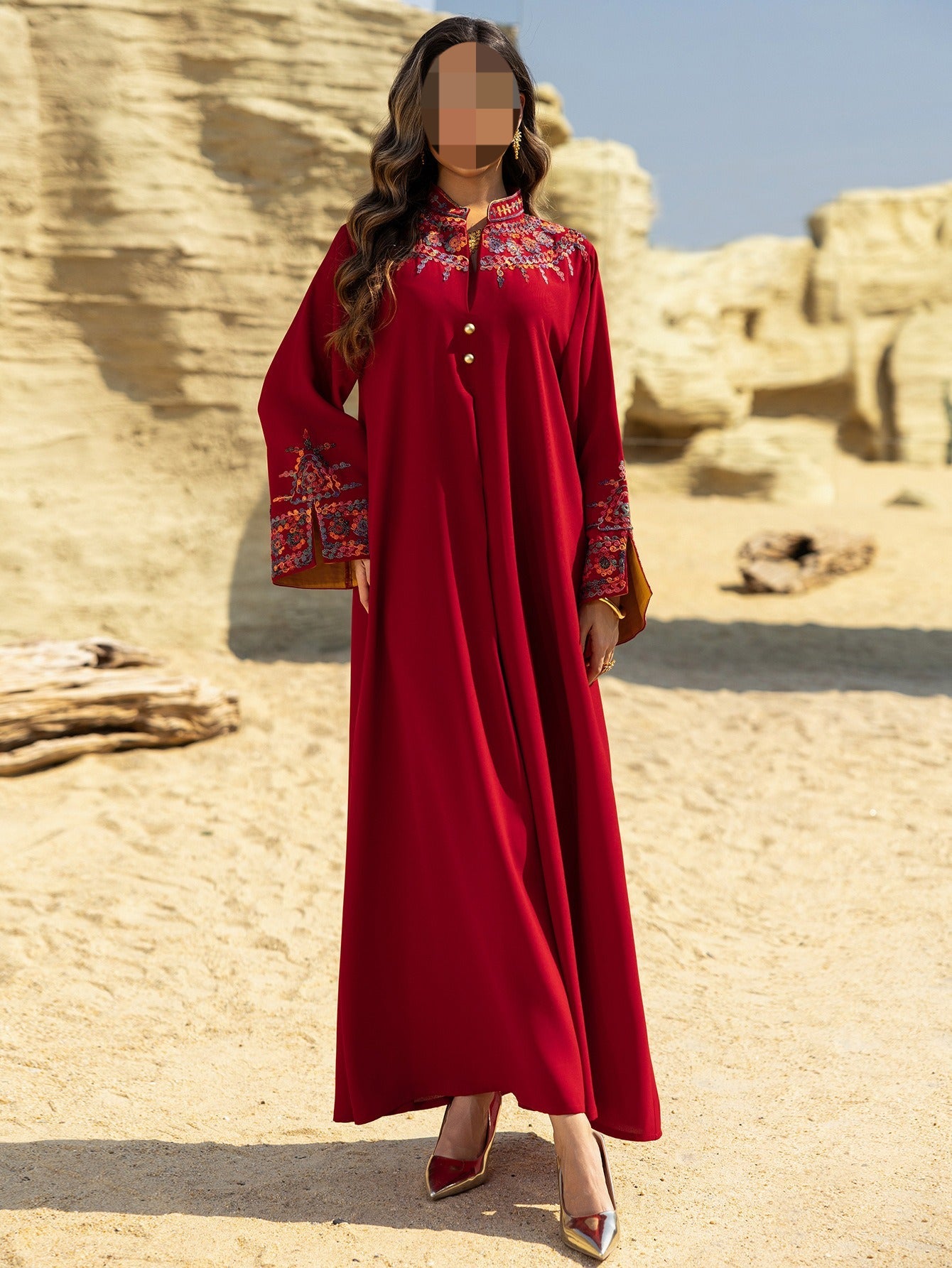 LM6655 Embroidered loose-fitting long dress | Soft drape and delicate cuff design
