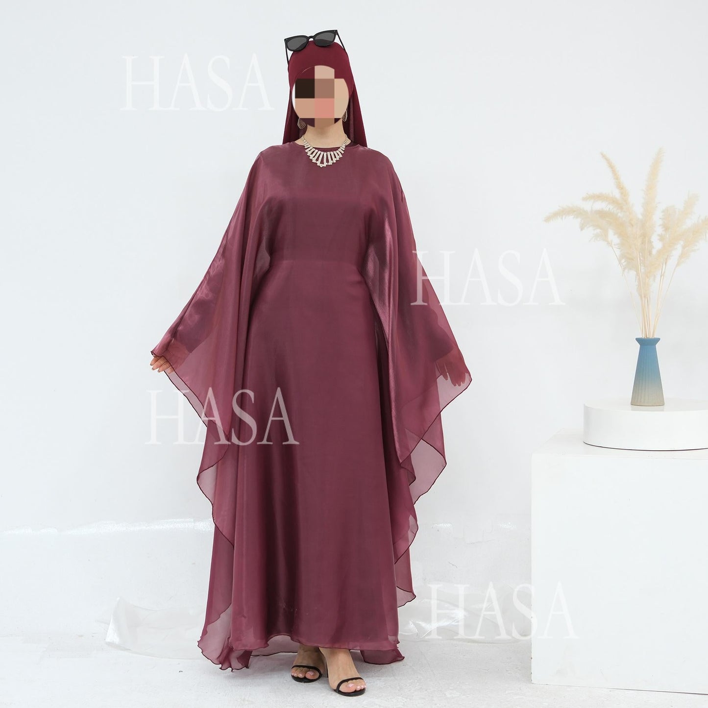 LUMAYA6524 Elegant two-piece solid-color robe and dress with optional headscarf
