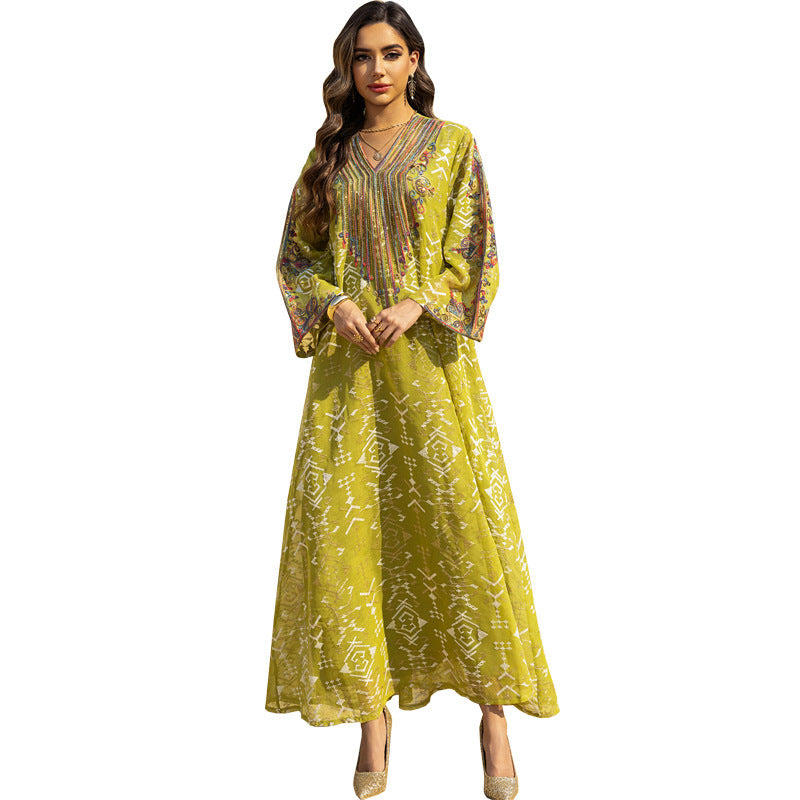 LM6658 Appliqué Patchwork Robe Dress: Lightweight Mesh Combined with Delicate Patterns