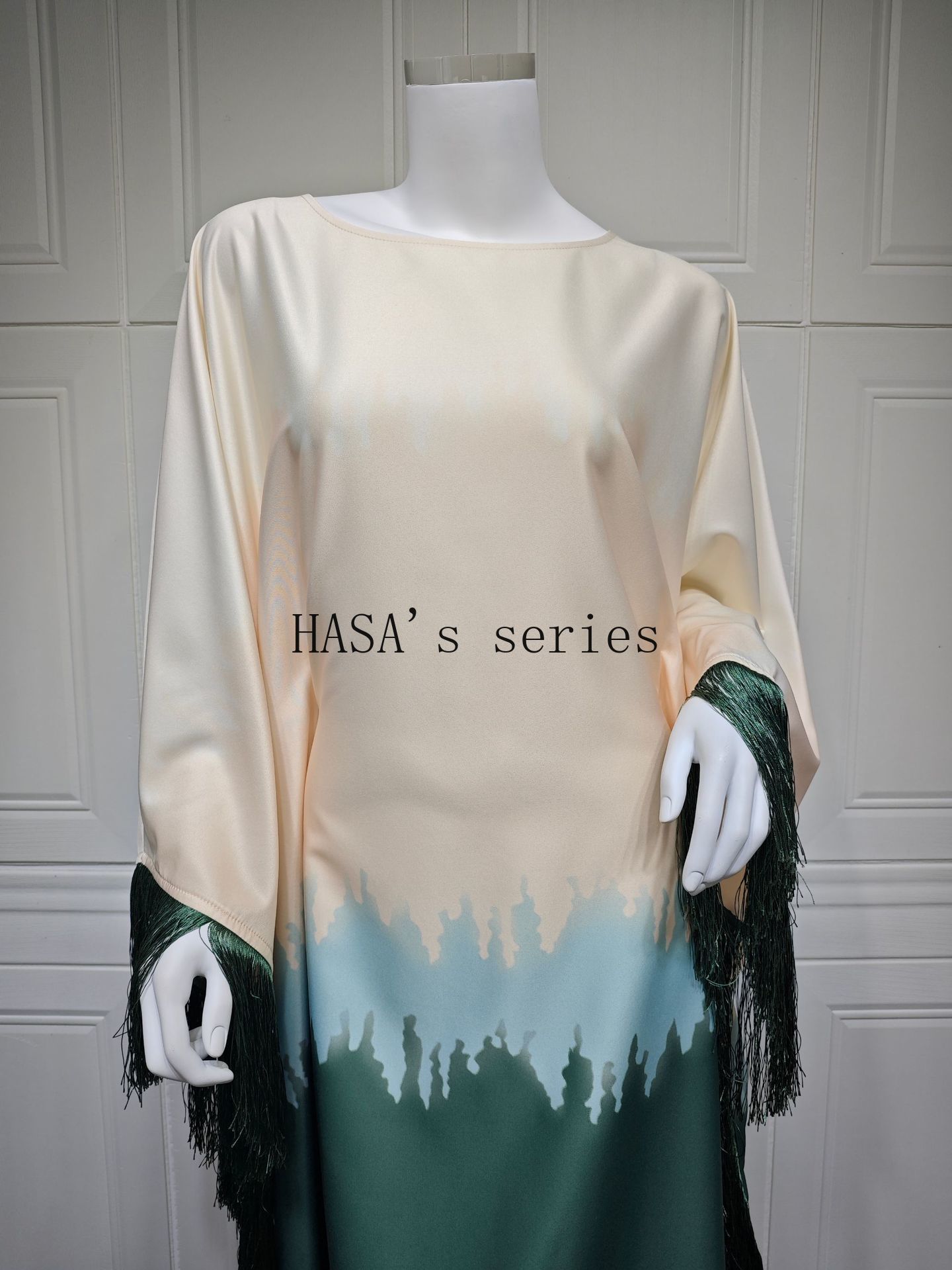 LUMAYA5095 Romantic Gradient Fringed Robe, Elegant Printed Long Dress