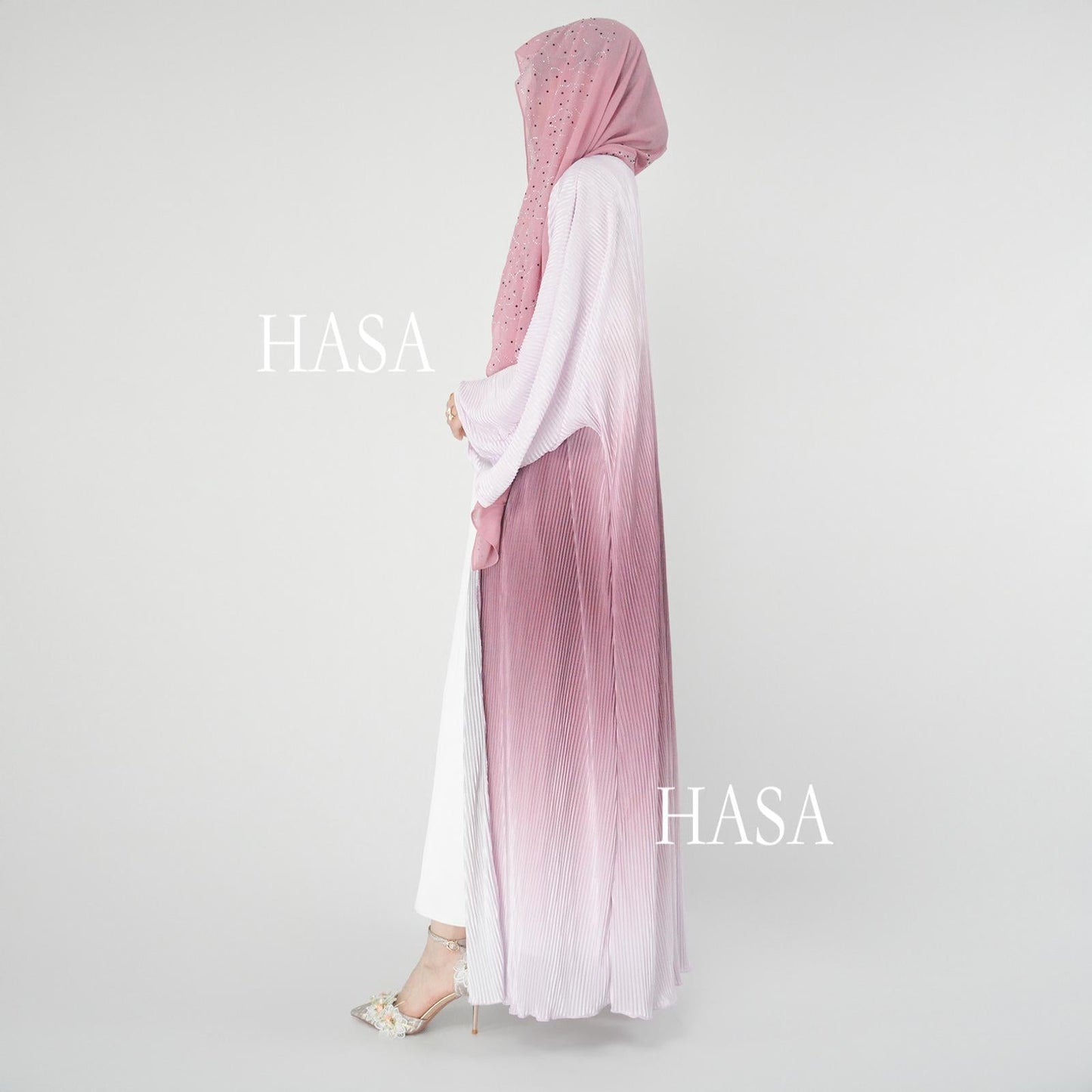 LUMAYA6321 Lightweight Ombré Cardigan with Elegant Pleats