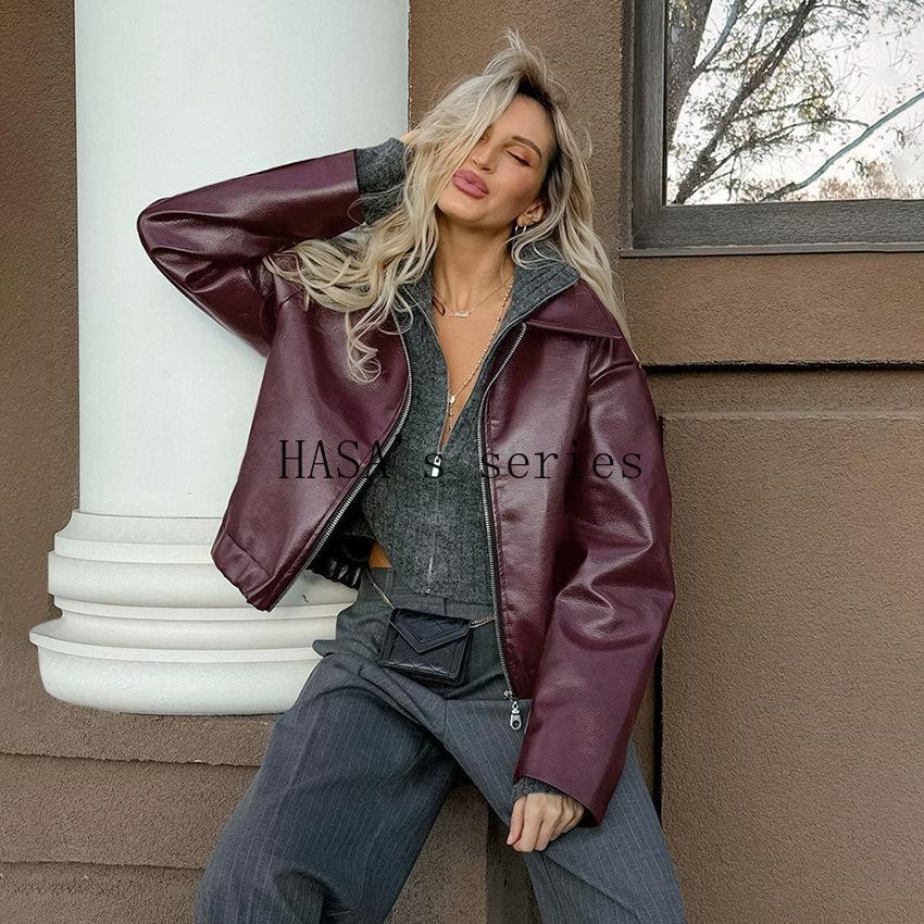 LUMAYA5775 This Classic, Minimalist Leather Short Jacket Is Stylish and Versatile, Perfect for Spring.