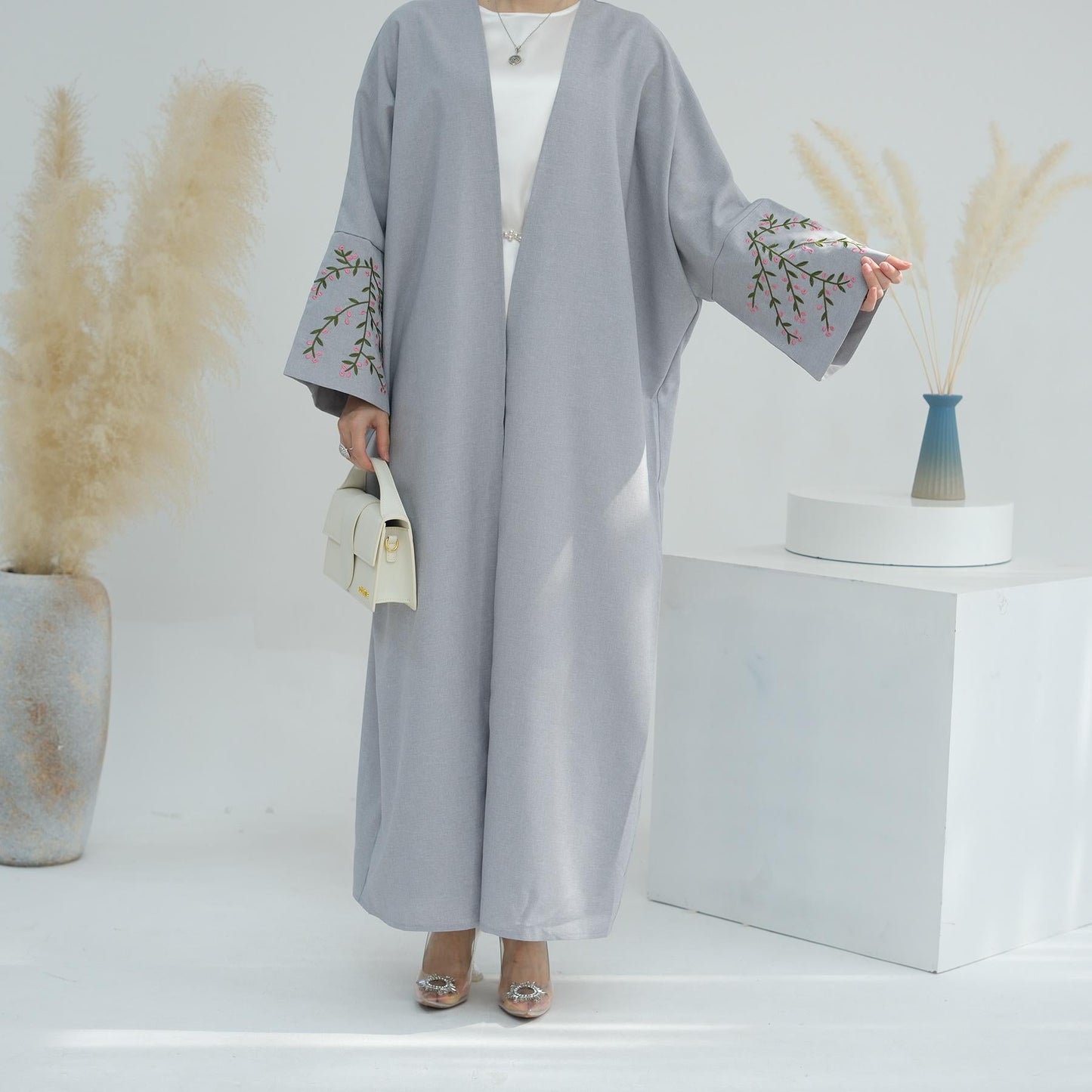 LUMAYA LUMAYA1046 Flower Embroidery Elegant Cardigan Robe