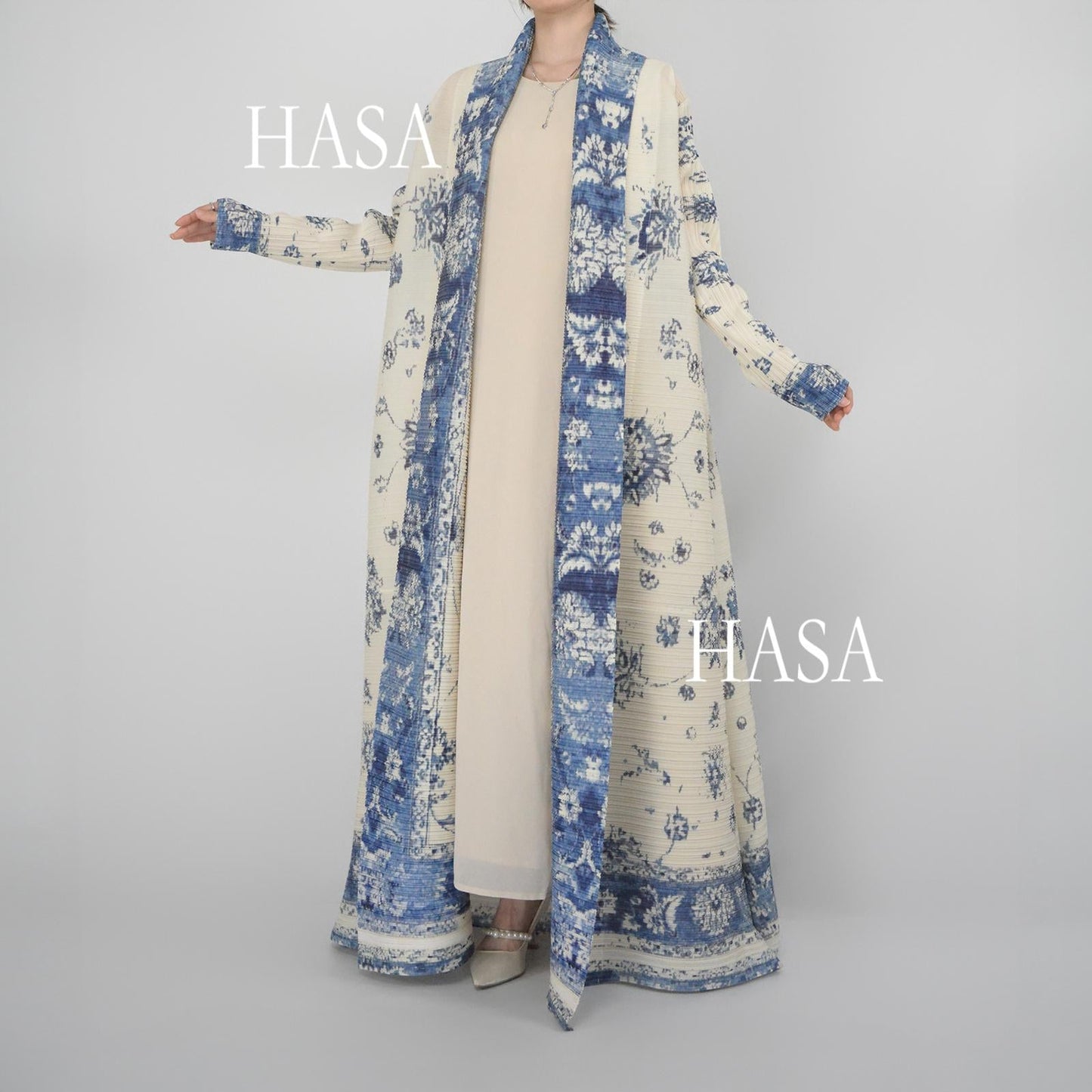 LUMAYA5851 Elegant, Retro-style Blue Floral Print Open-front Long Coat.