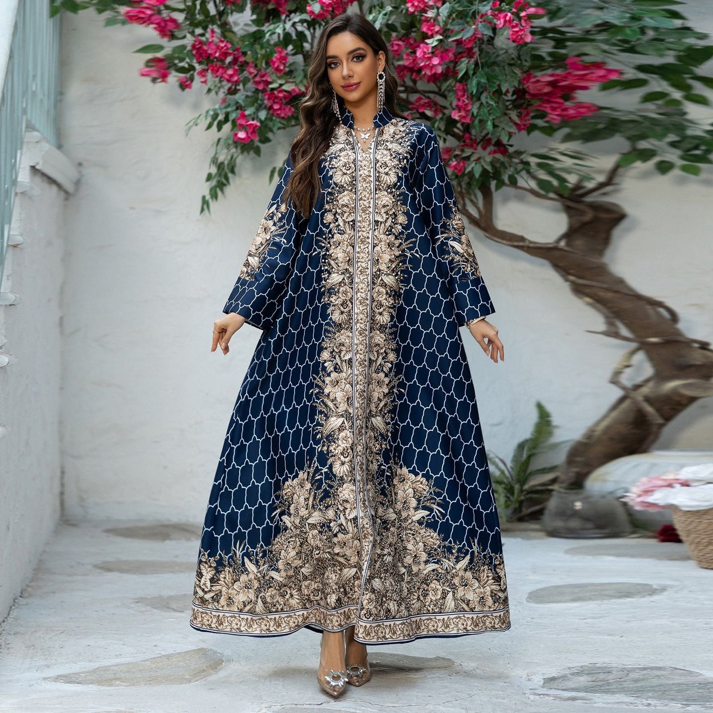 LM6654 Rhinestone-embroidered Long Robe Dress with Elegant Three-dimensional Pattern Design