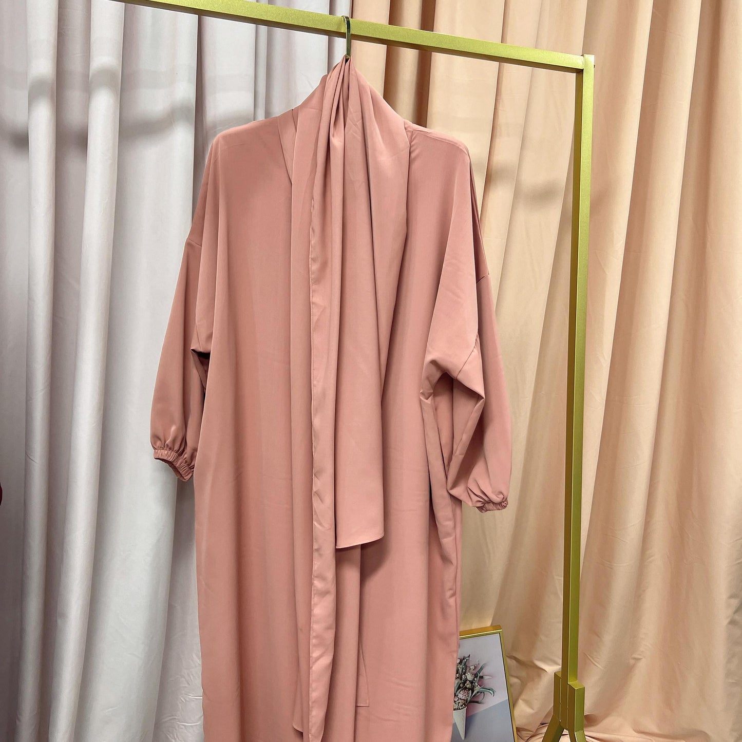New Middle East Dubai Turkish Robe Dress with Hijab hoody abaya