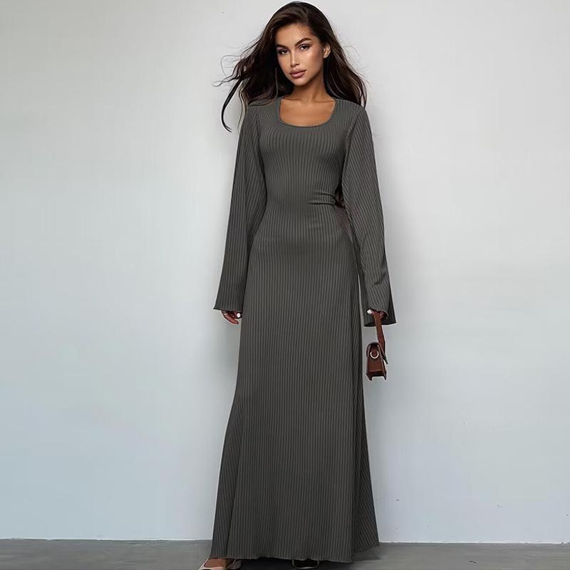 LUMAYA LUMAYA0676 Flared Long Sleeved High Waist Maxi Skirt with Lace-up Back