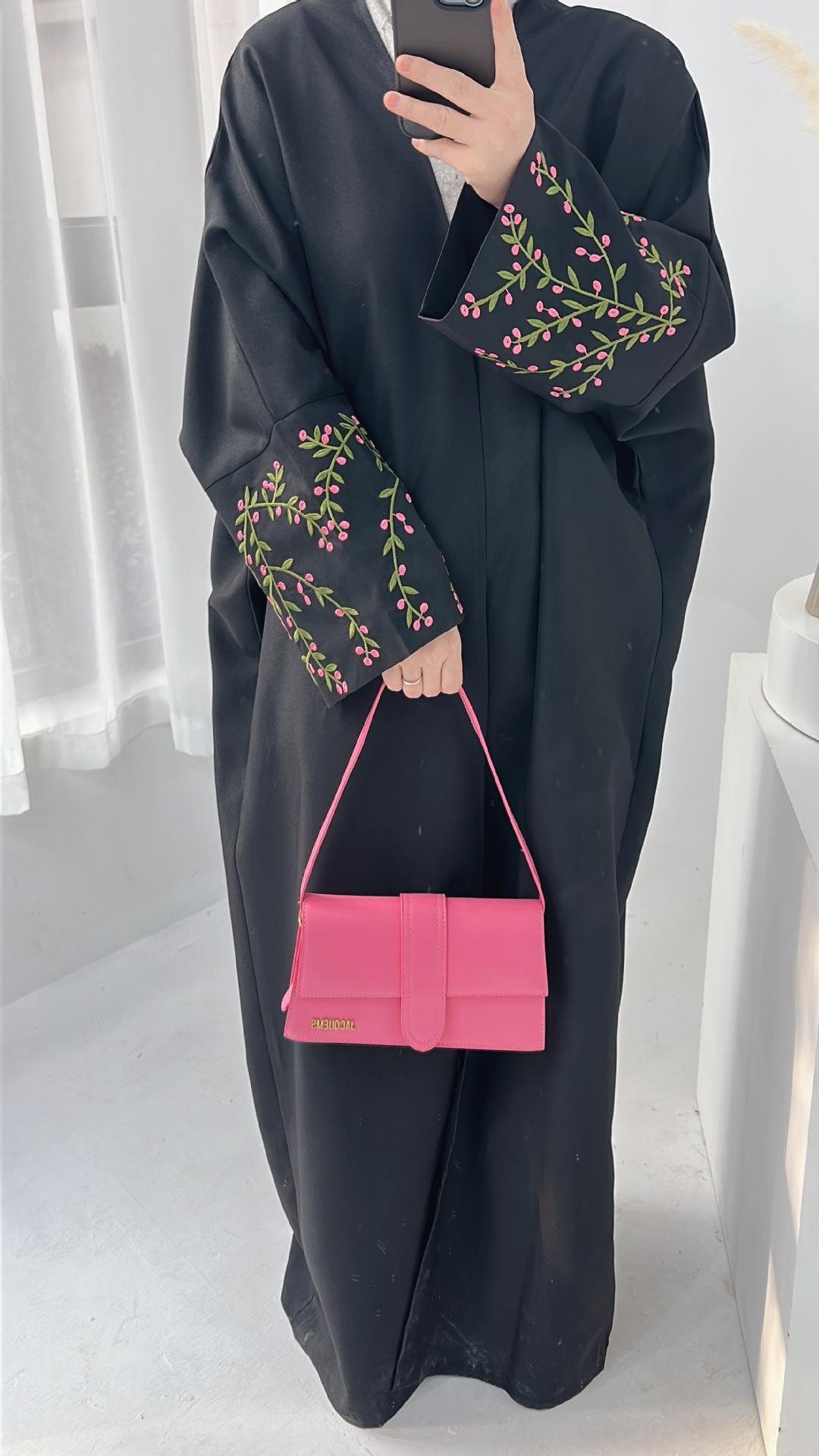 LUMAYA LUMAYA1046 Flower Embroidery Elegant Cardigan Robe