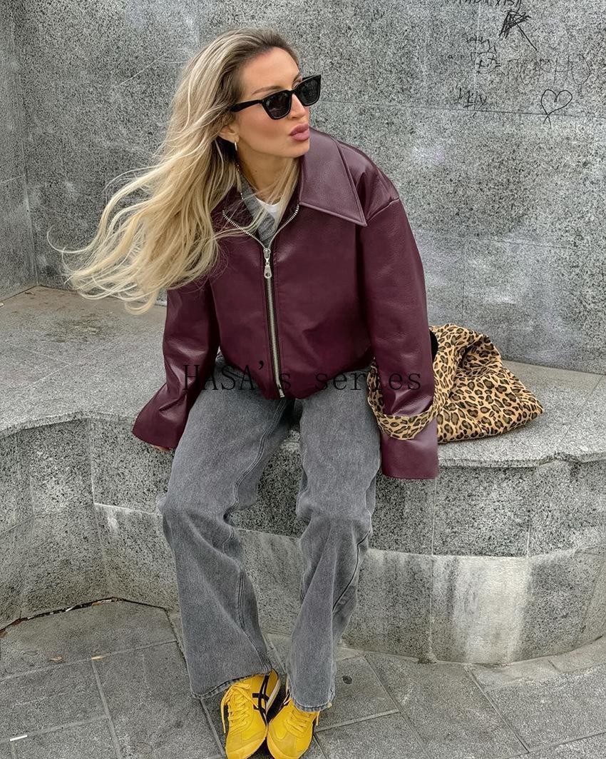 LUMAYA5775 This Classic, Minimalist Leather Short Jacket Is Stylish and Versatile, Perfect for Spring.