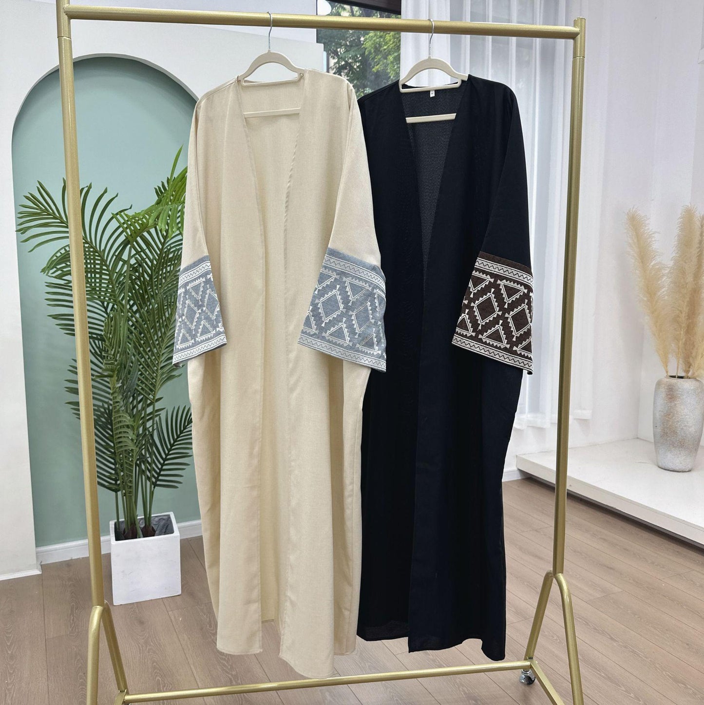 LUMAYA1444 Chic Embroidered Cardigan Robe: Elevate Your Style with Fashionable Elegance Party Abaya