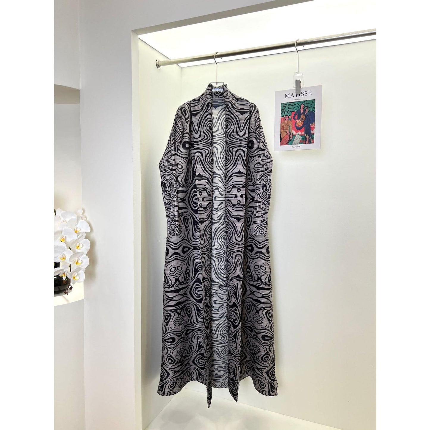 LUMAYA6723 Monochrome Swirl | Black & Grey Abstract Printed Abaya
