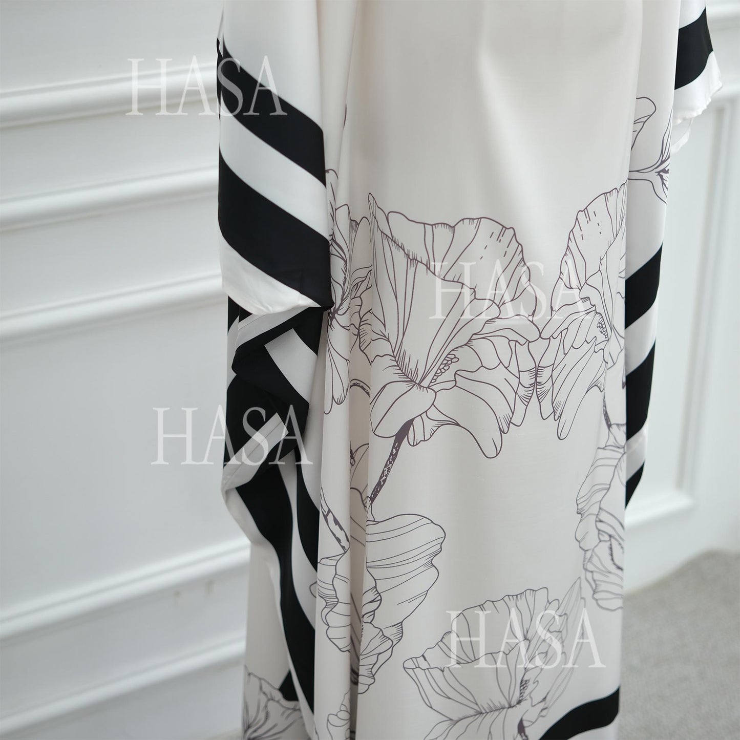 LM6556 Colorblock Print Cardigan Robe Dress