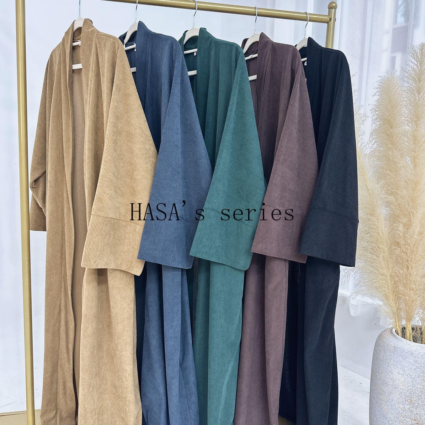 LUMAYA5489 Loose Swing Cardigan Dress - A Comfortable and Casual Fall and Winter Essential
