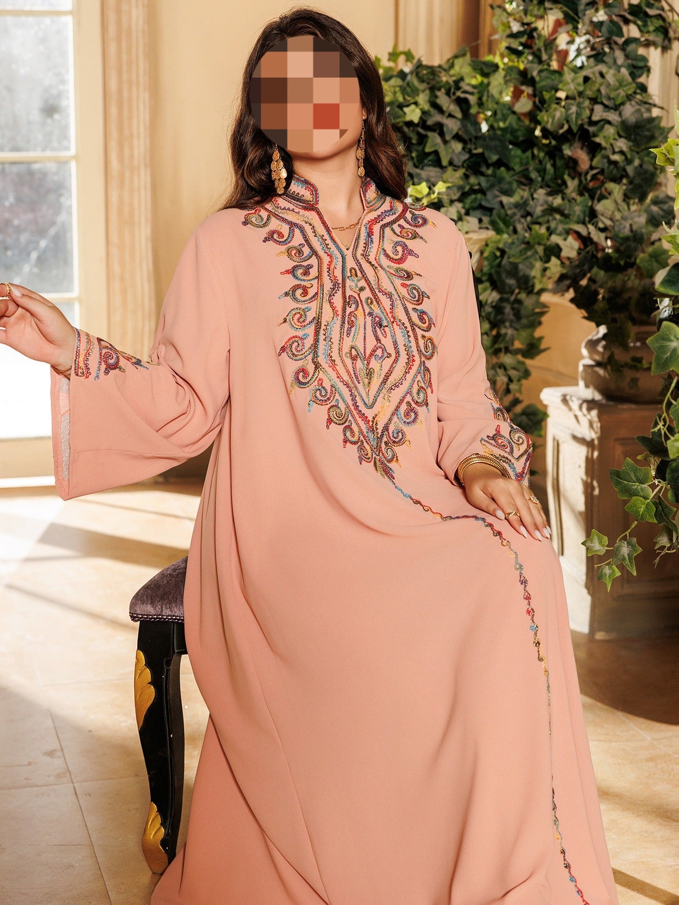LM6669 Pullover Embroidered Robe Dress with Simple Long Sleeves