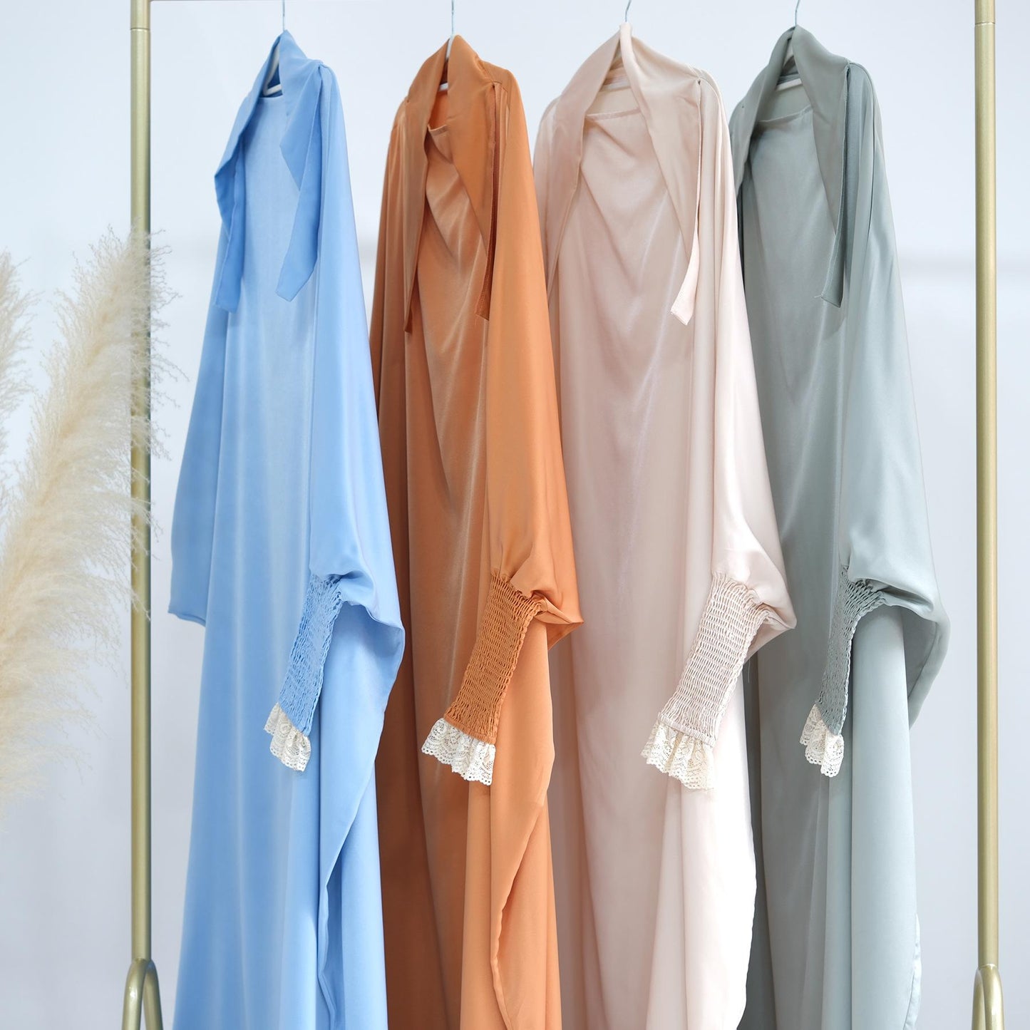 LUMAYA LUMAYA0721 Solid Color Robe Dress with A Large Swing
