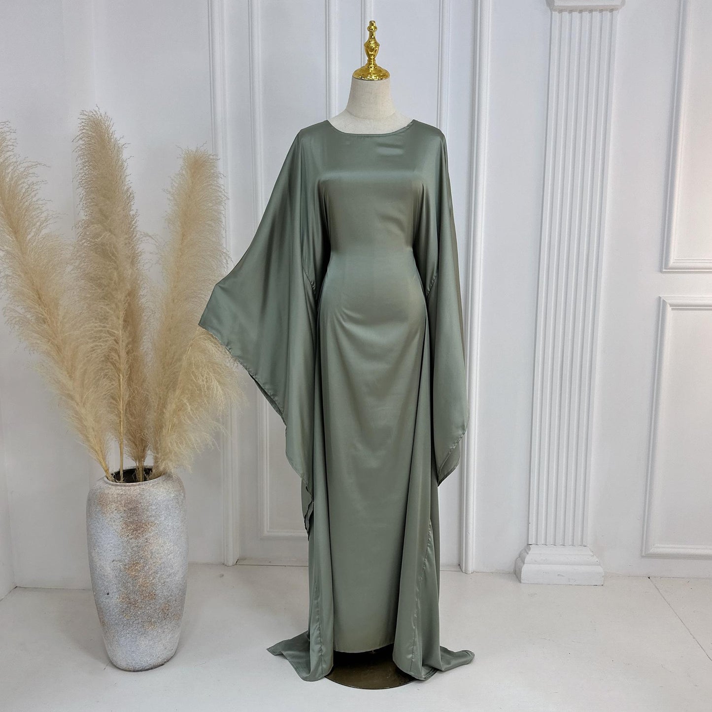 LM1504 Satin Batwing Sleeve Kaftan with Inner Belt