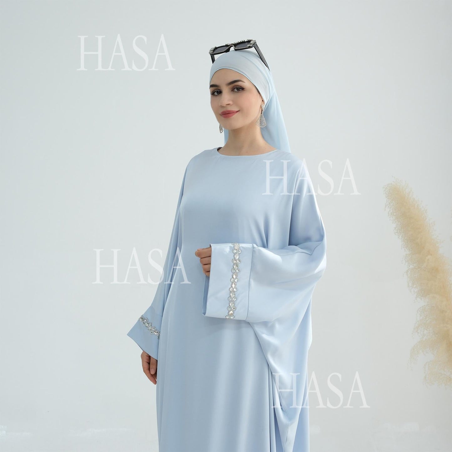 LUMAYA5882 A Cardigan Dress with Exquisite Hot Diamond Embellishment and Elegant Details closed abayas