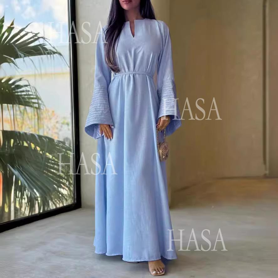 LUMAYA6490 Embroidered Panel Sleeve Long Dress