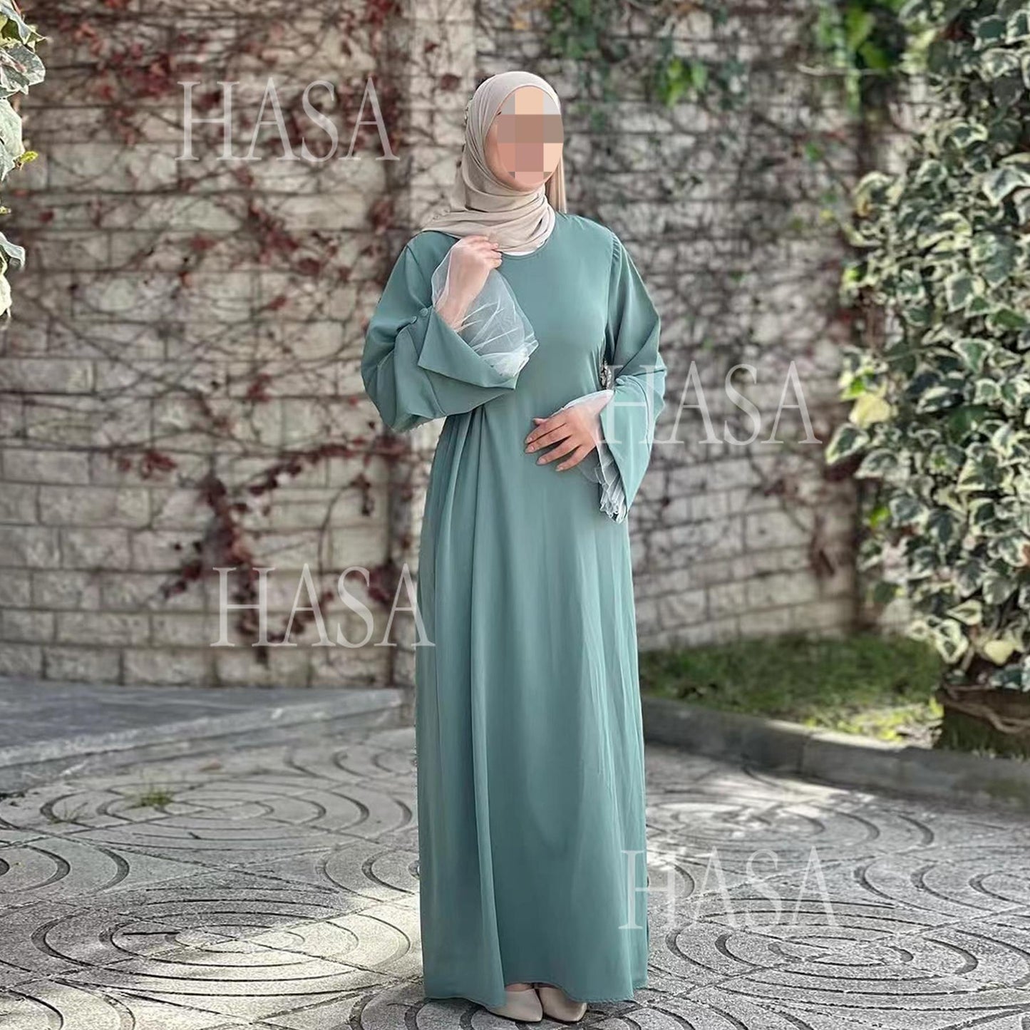 LUMAYASA's series LUMAYA6507 Simple style spliced lace robe dress (headscarf not included)