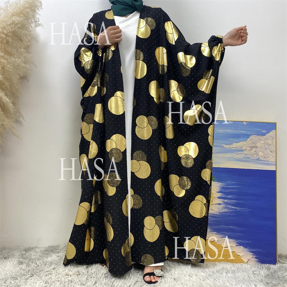 LM6587 Gilded Pattern Cardigan Robe with Bat Sleeves and Loose Flowing Design