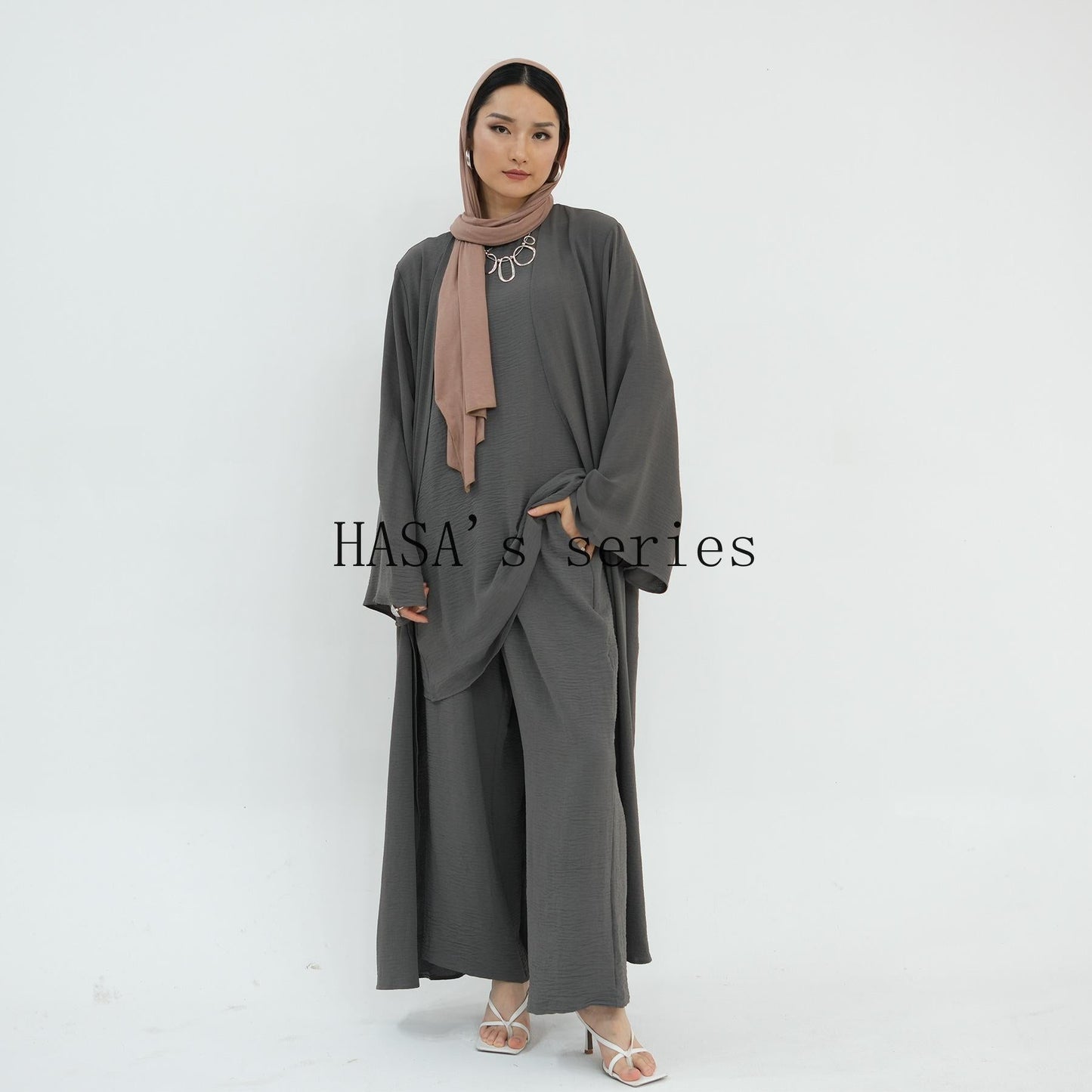 LUMAYA5107 Minimalist Style Three-piece Set | Solid Color Long Coat Paired with A Loose Two-piece Suit.