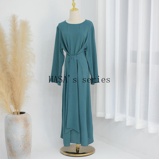 LUMAYA4828 An Elegant Dress with A Soft, Tie-up Design and A Naturally Flowing, Long Silhouette.
