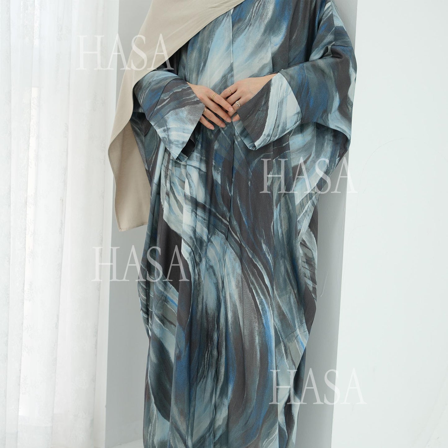 LUMAYA6509 Abstract Printed Loose Abaya (Headscarf Not Included)