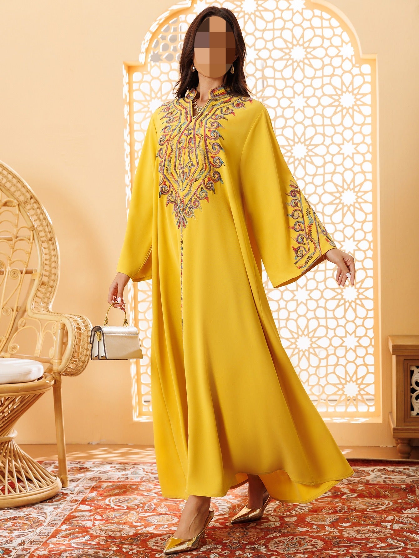 LM6669 Pullover Embroidered Robe Dress with Simple Long Sleeves