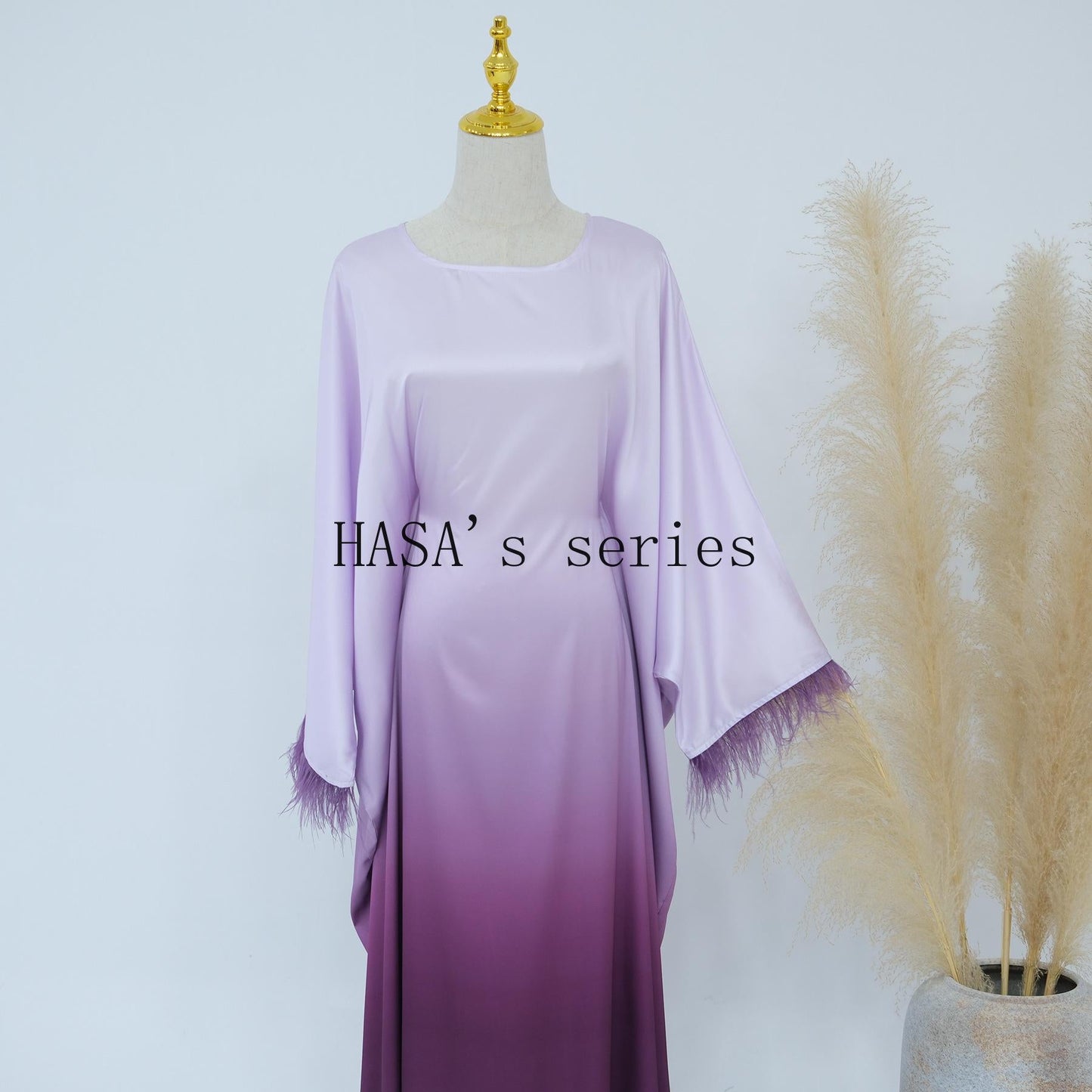 LUMAYA5111 Gradient-colored Fringed Long Dress, Romantic Dress with Batwing Sleeves.