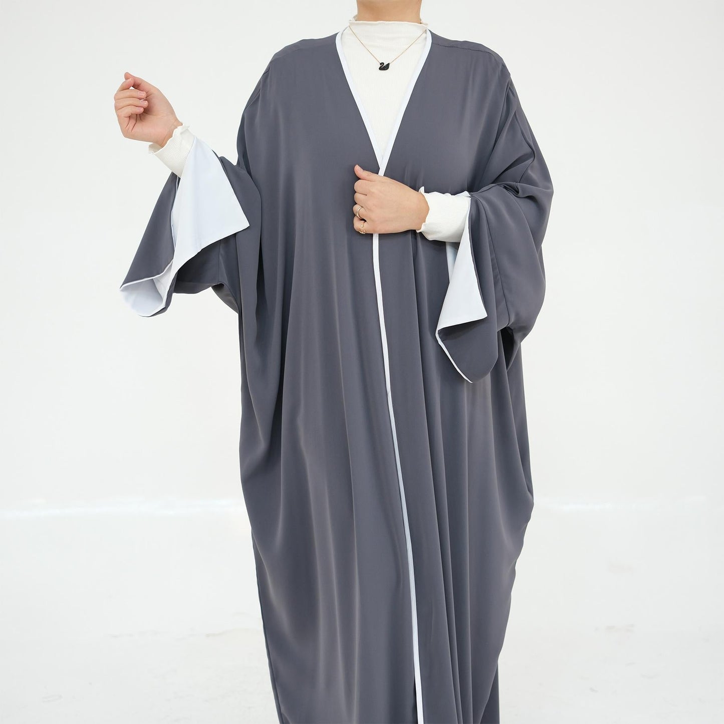 LUMAYA5877 The Loose-fitting Robe LUMAYAs A Lightweight Silhouette TLUMAYAt Is Perfect for Any Occasion open abaya outfit