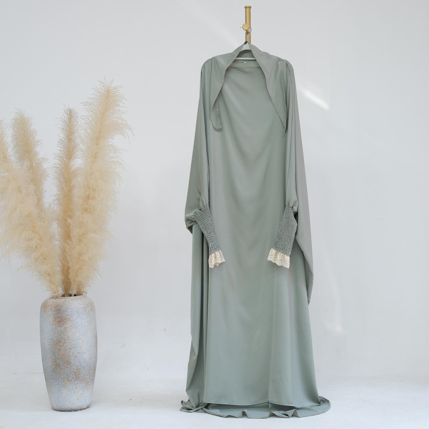 LUMAYA LUMAYA0721 Solid Color Robe Dress with A Large Swing