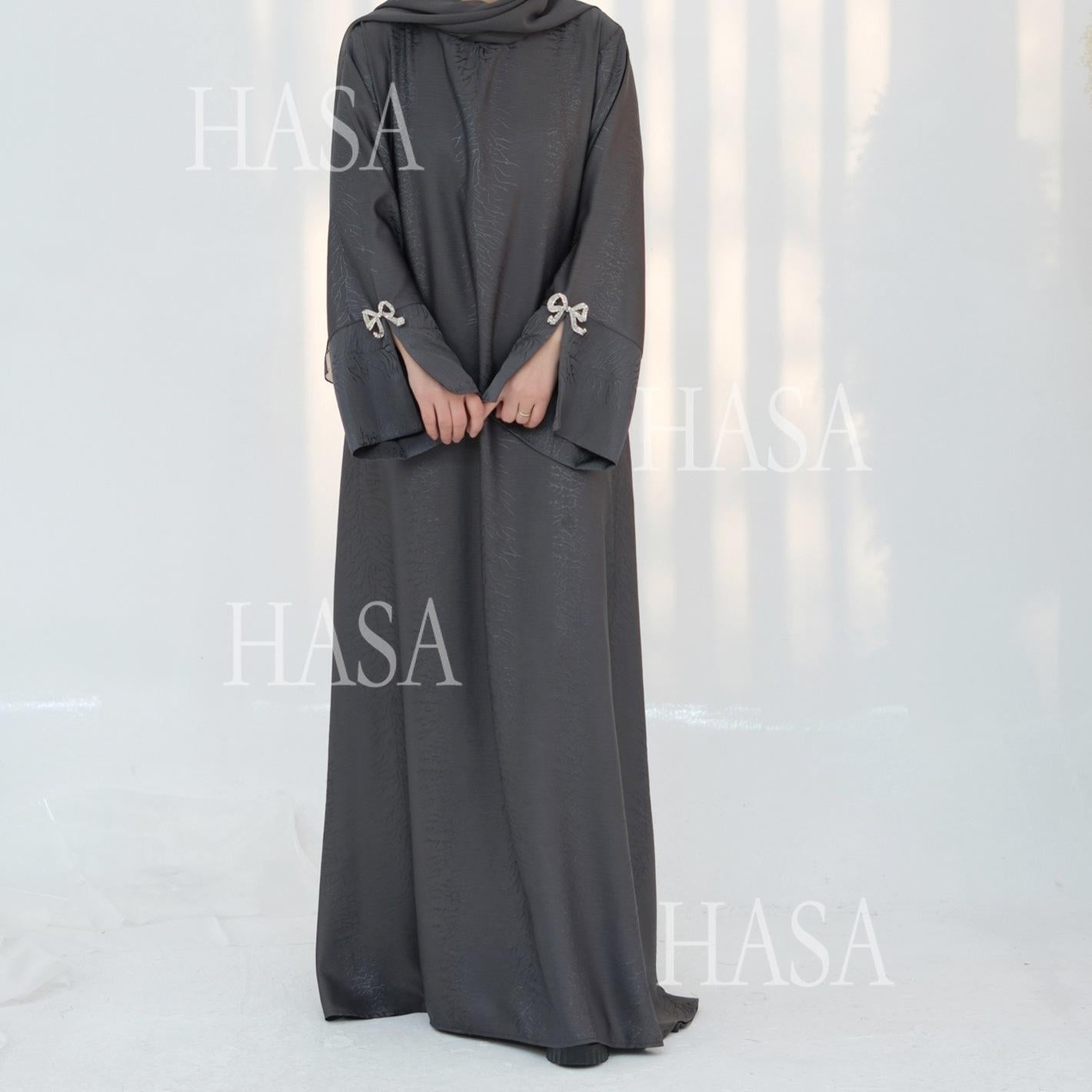 LUMAYA5867 Bow-knot Cuff Long Skirt | Elegant and Radiant