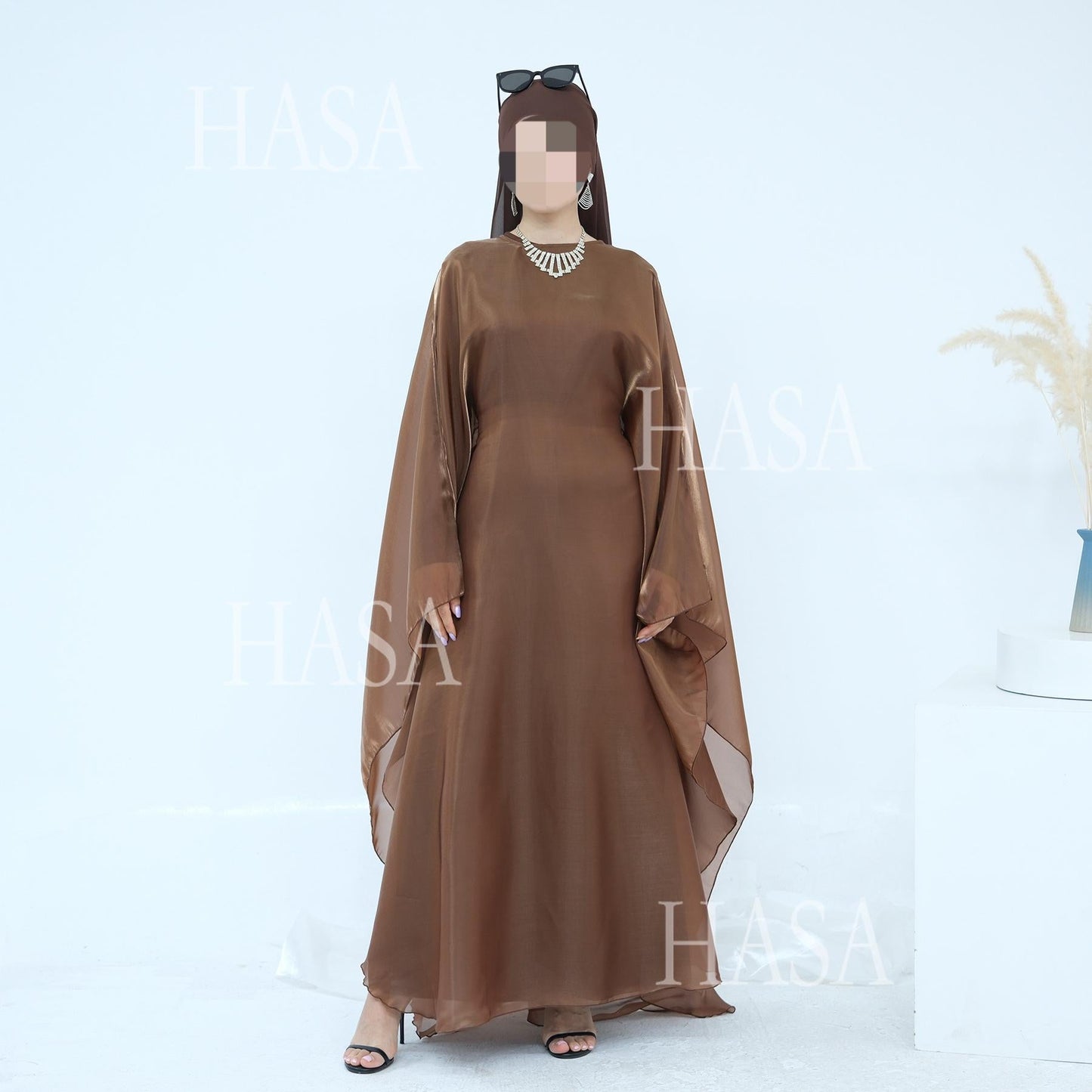 LUMAYA6524 Elegant two-piece solid-color robe and dress with optional headscarf