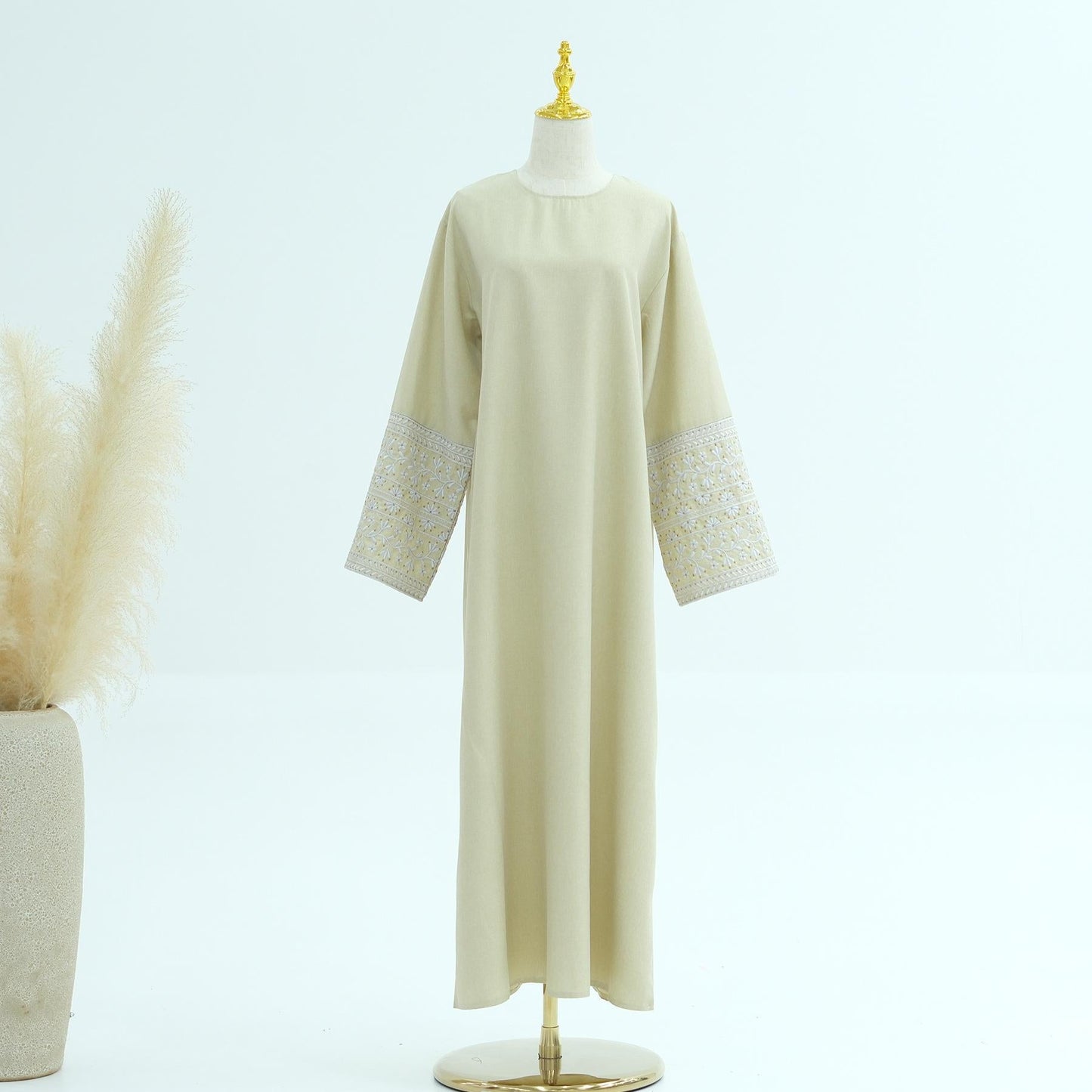 LUMAYA LM1172 Embroidered Elegant Dress Robe