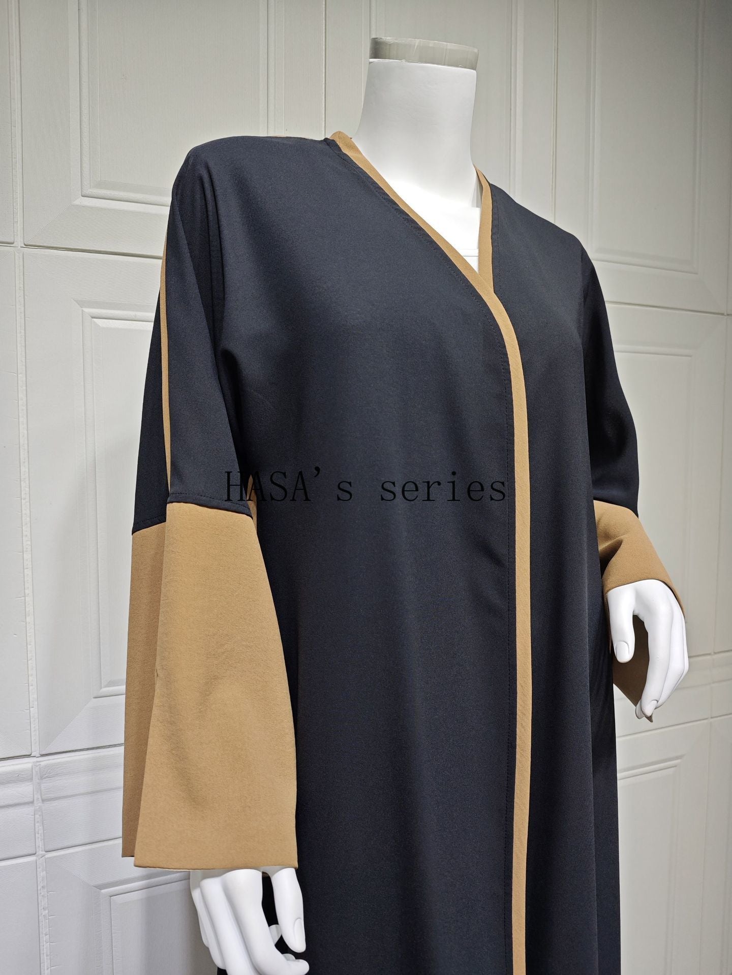 LUMAYA5089 Color-blocked Patchwork Long-sleeved Dress, A Stylish and Elegant Long Design.
