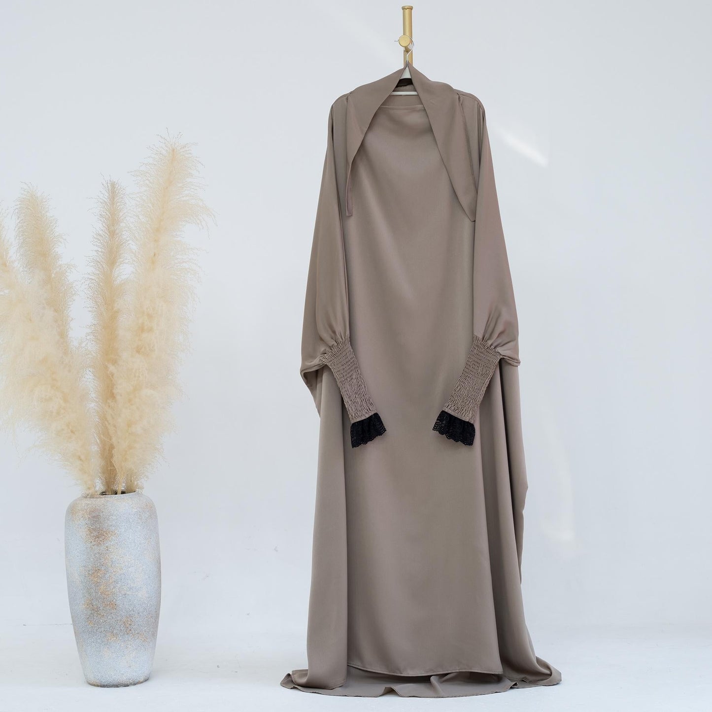 LUMAYA LUMAYA0721 Solid Color Robe Dress with A Large Swing