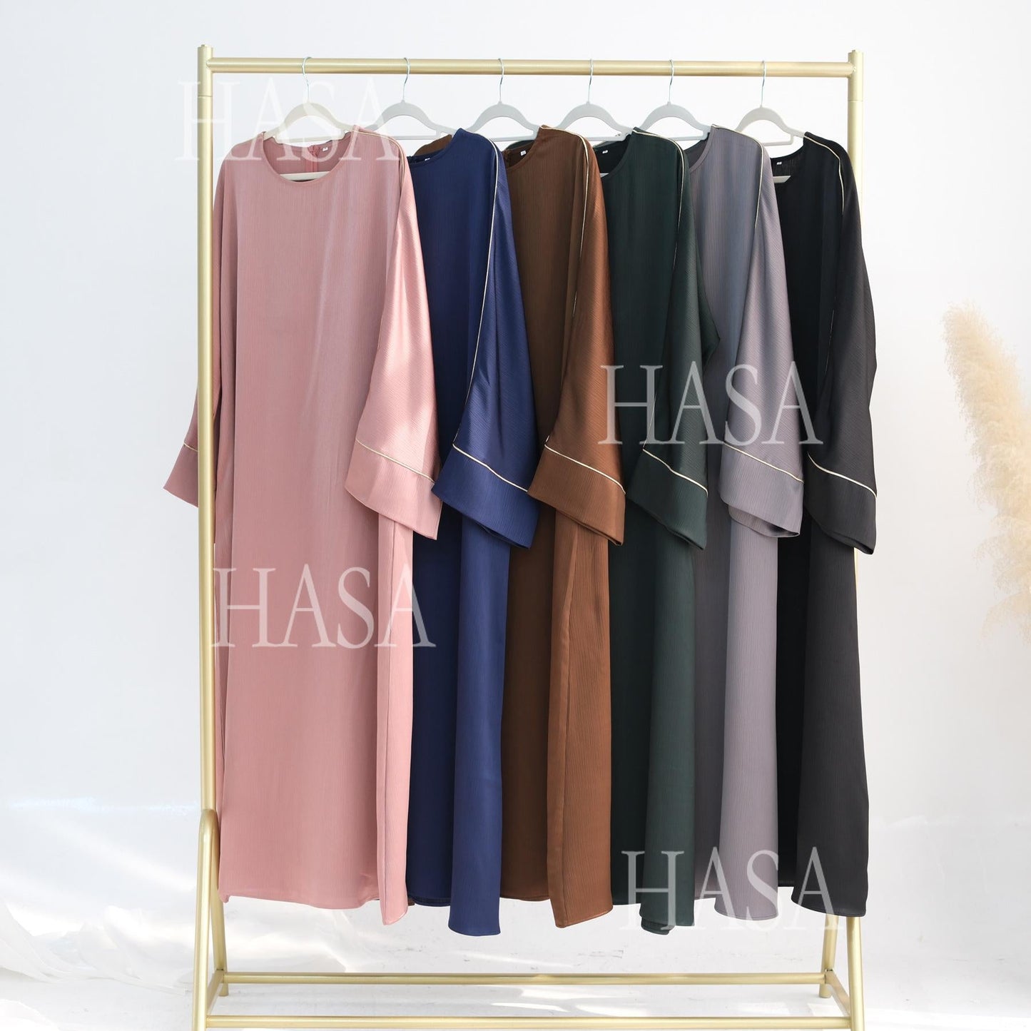 LUMAYA5876 Robe with Detailed Design and Gentle Texture for Daily Light Wear abayas