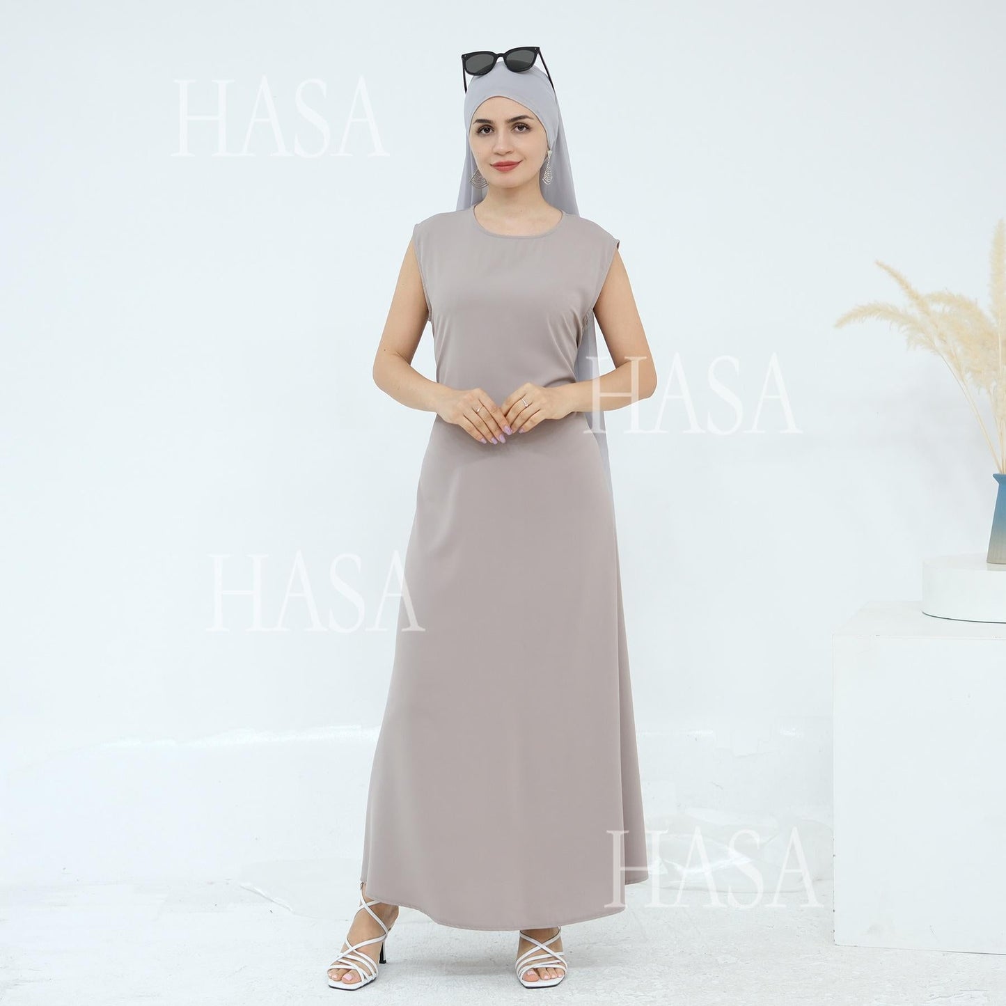 LUMAYA6470 Sleeveless Long Dress with Adjustable Back Lacing