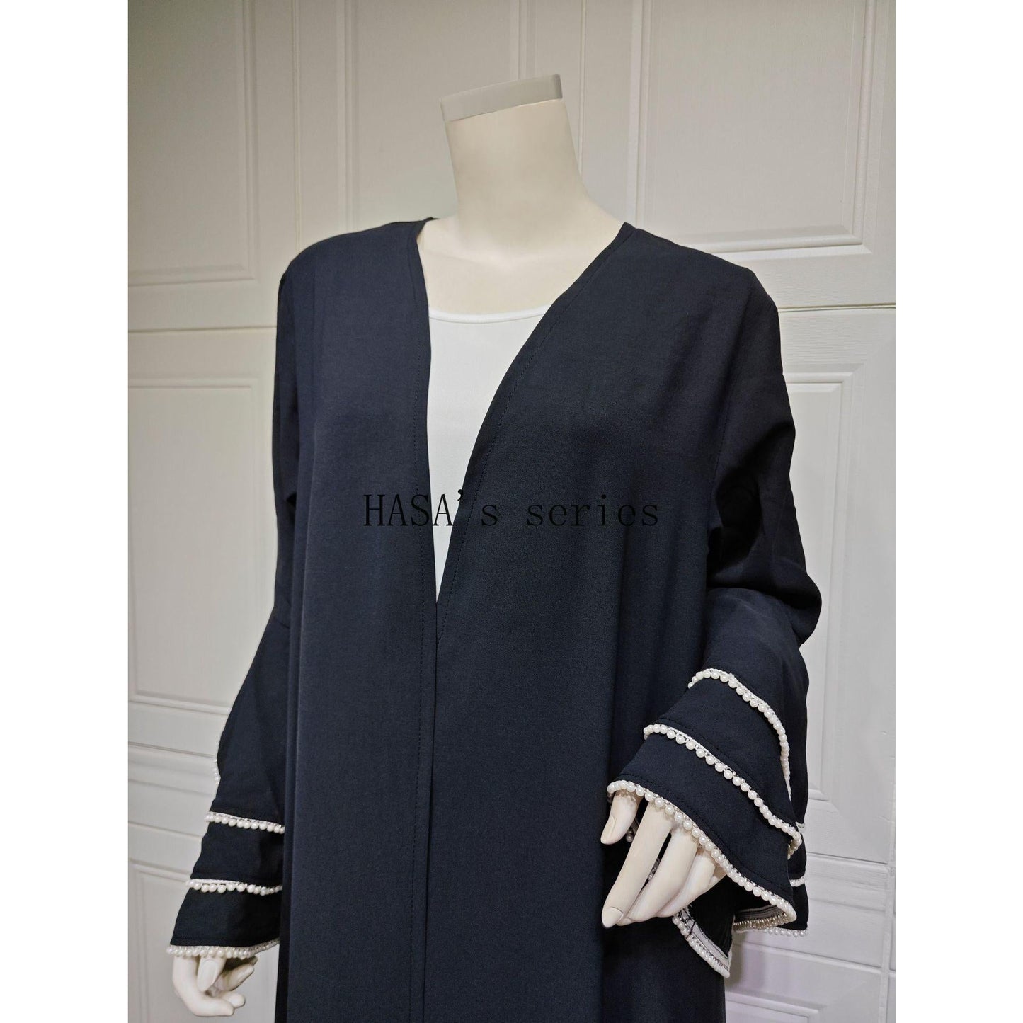 LUMAYA5093 Elegant black cardigan-style long robe with wide sleeves and a round-neck dress design featuring beaded embellishments.