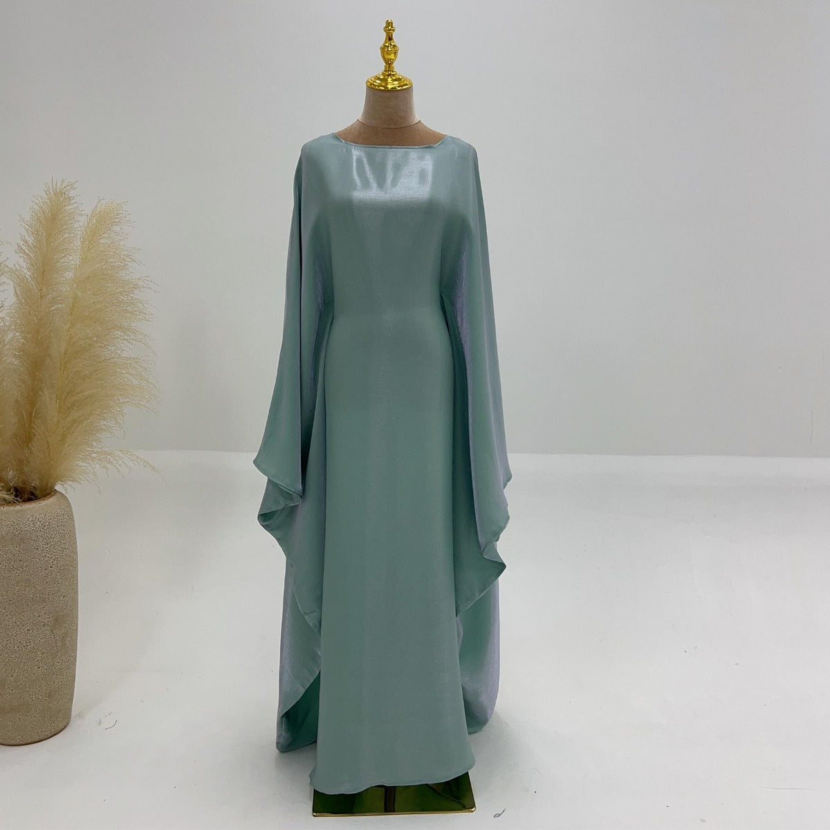 LM1348 Elegant Kaftan in Gold Cotton – 20 Vibrant Colors Available