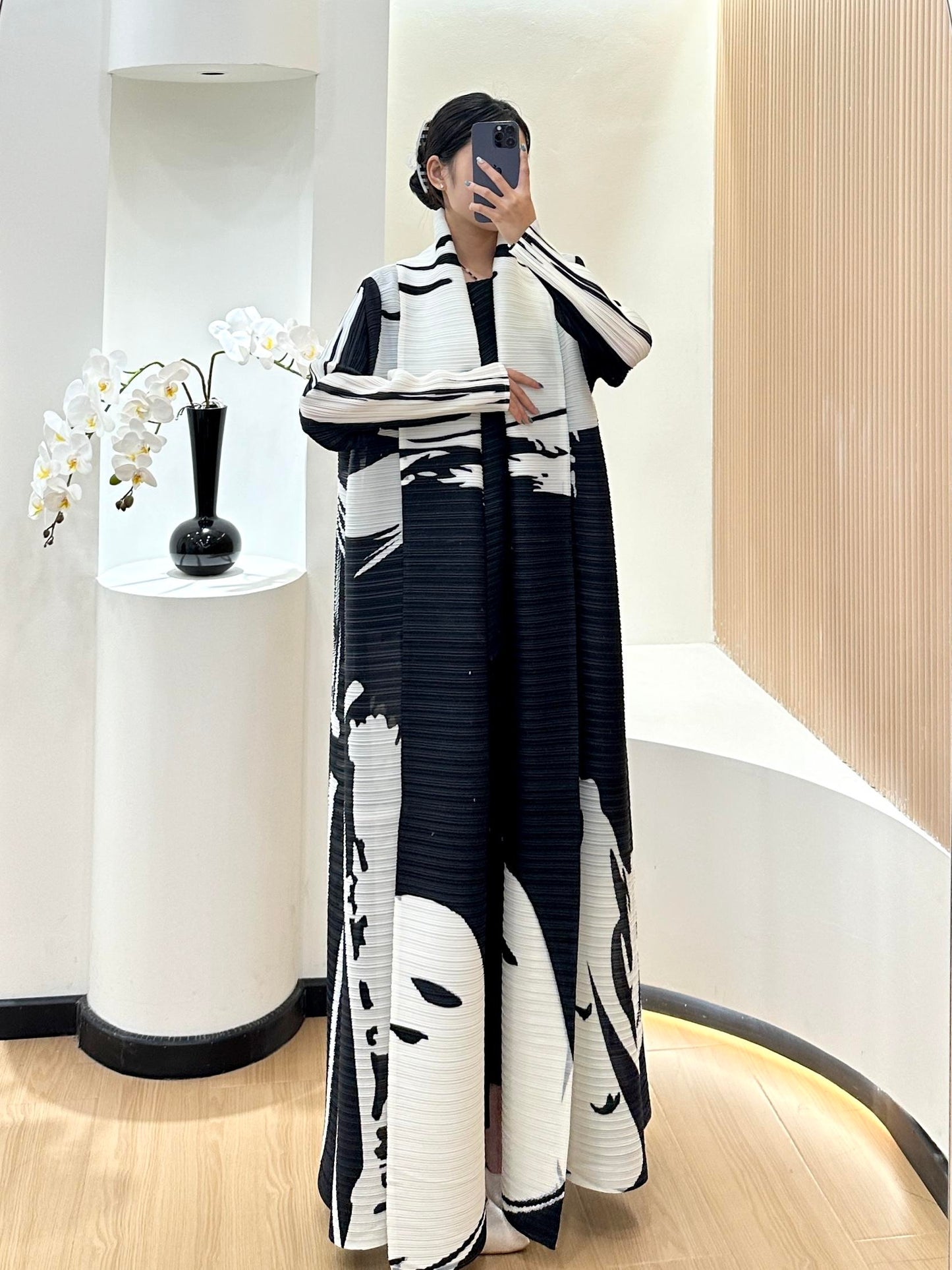 LUMAYA6726  White Abstract Belted Abaya with Artistic Prints