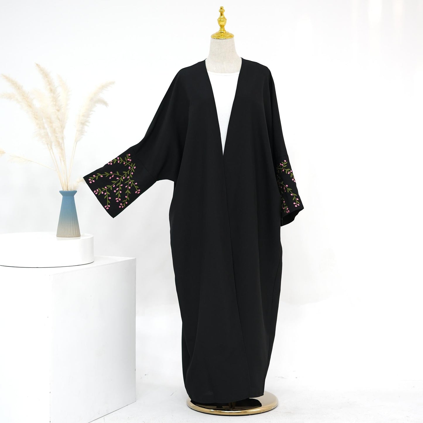 LUMAYA LUMAYA1046 Flower Embroidery Elegant Cardigan Robe