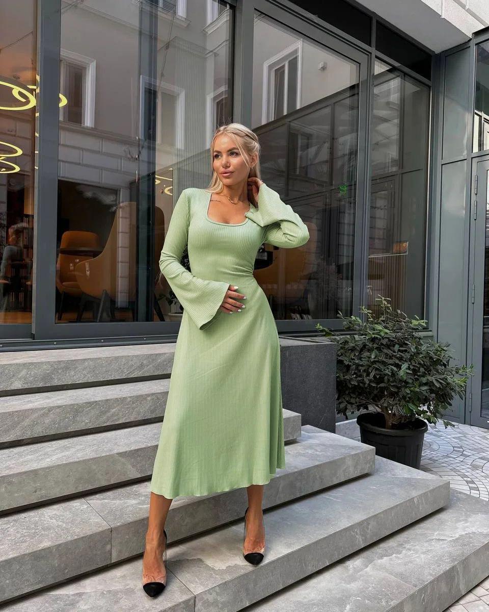 LUMAYA LUMAYA0676 Flared Long Sleeved High Waist Maxi Skirt with Lace-up Back