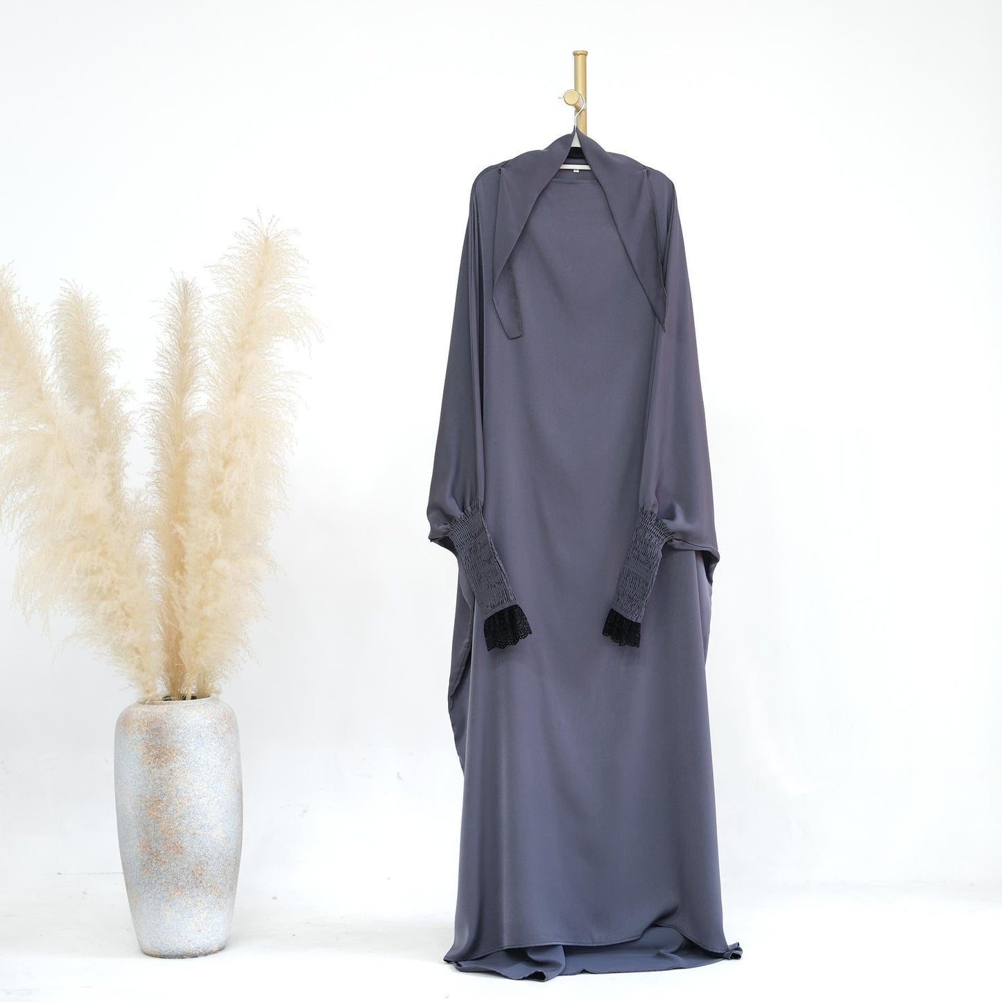 LUMAYA LUMAYA0721 Solid Color Robe Dress with A Large Swing