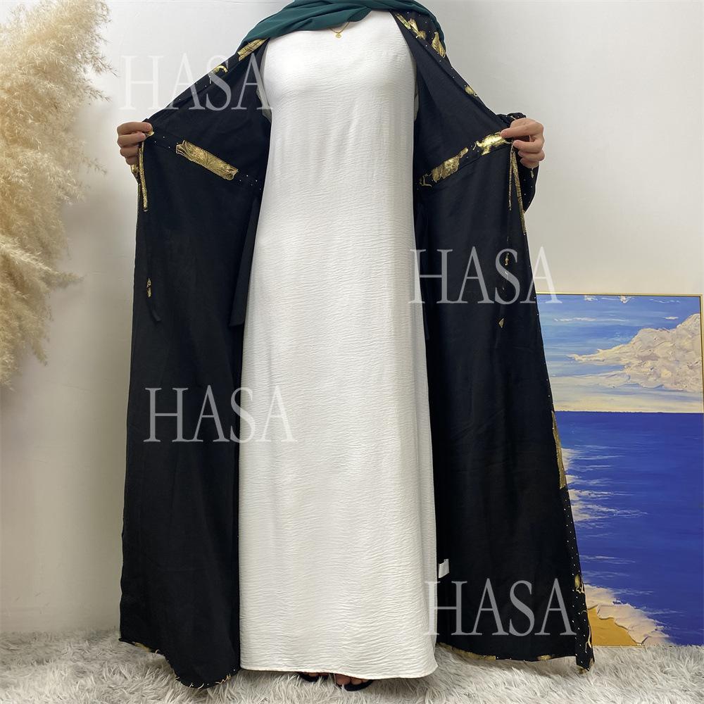LM6589 Gold-stamped long cardigan with a flowing design
