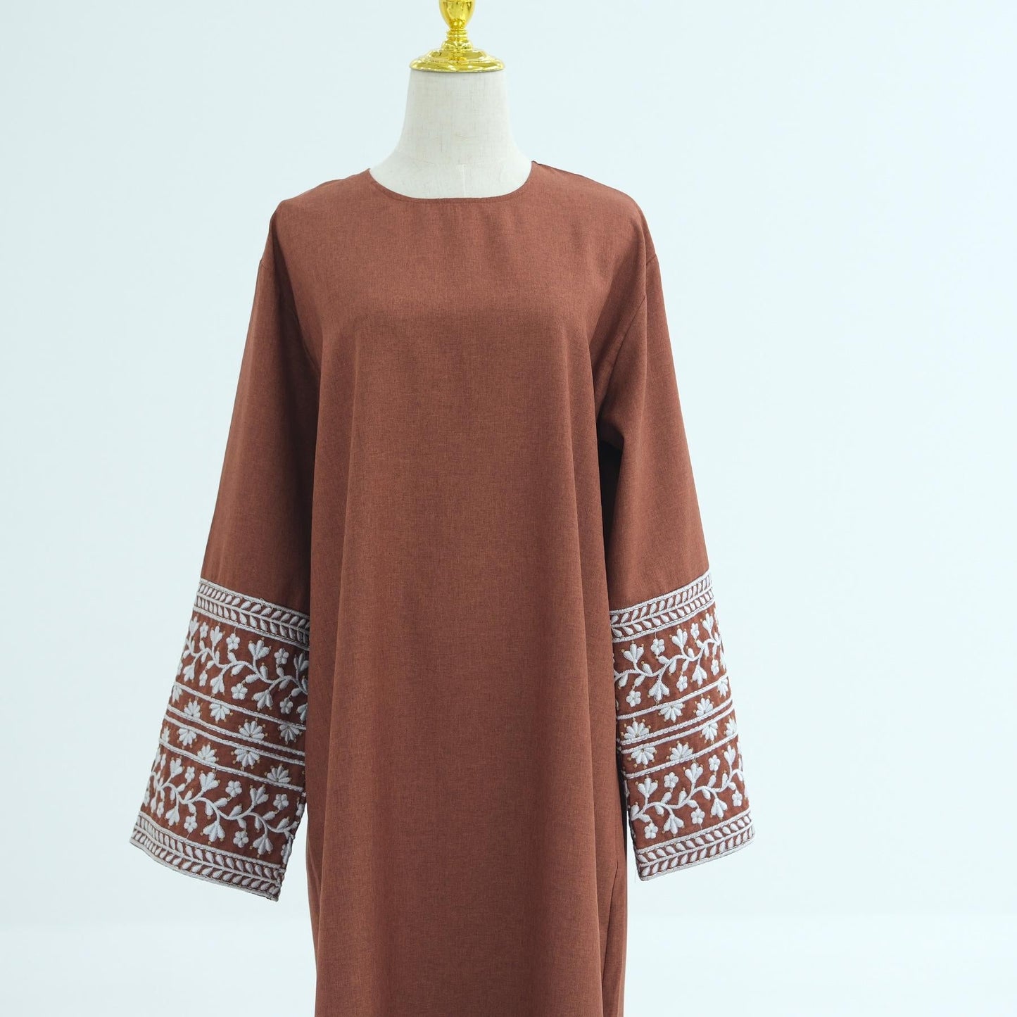 LUMAYA LM1172 Embroidered Elegant Dress Robe