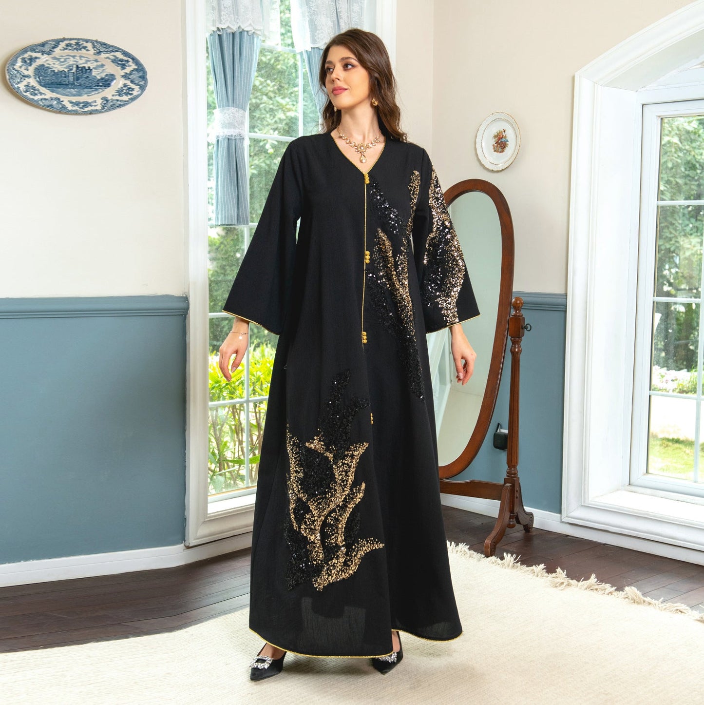 LM6659  Long-sleeved Sequined Embroidered Patchwork Dress with A Light Silhouette and Soft Color Scheme.